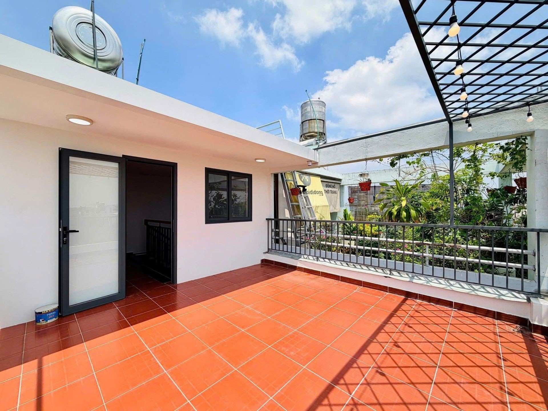 Bán nhà hẻm xe hơi gần ngay Vincom Phan Văn Trị