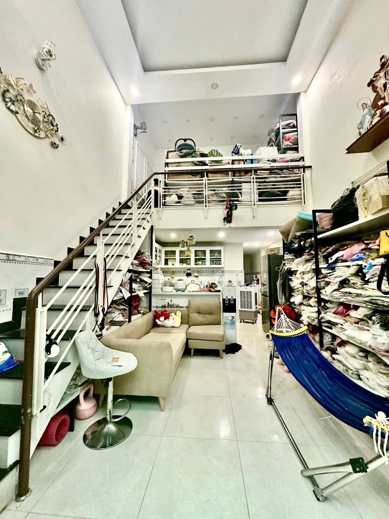 Nhà Bình Thạnh giá hợp lý, yên tĩnh và tiện ích đầy đủ
