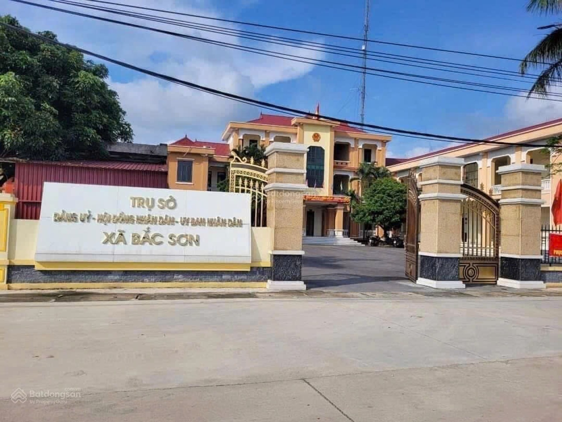Ông anh cần Bán mảnh đất chính chủ
Để dồn vốn làm ăn
