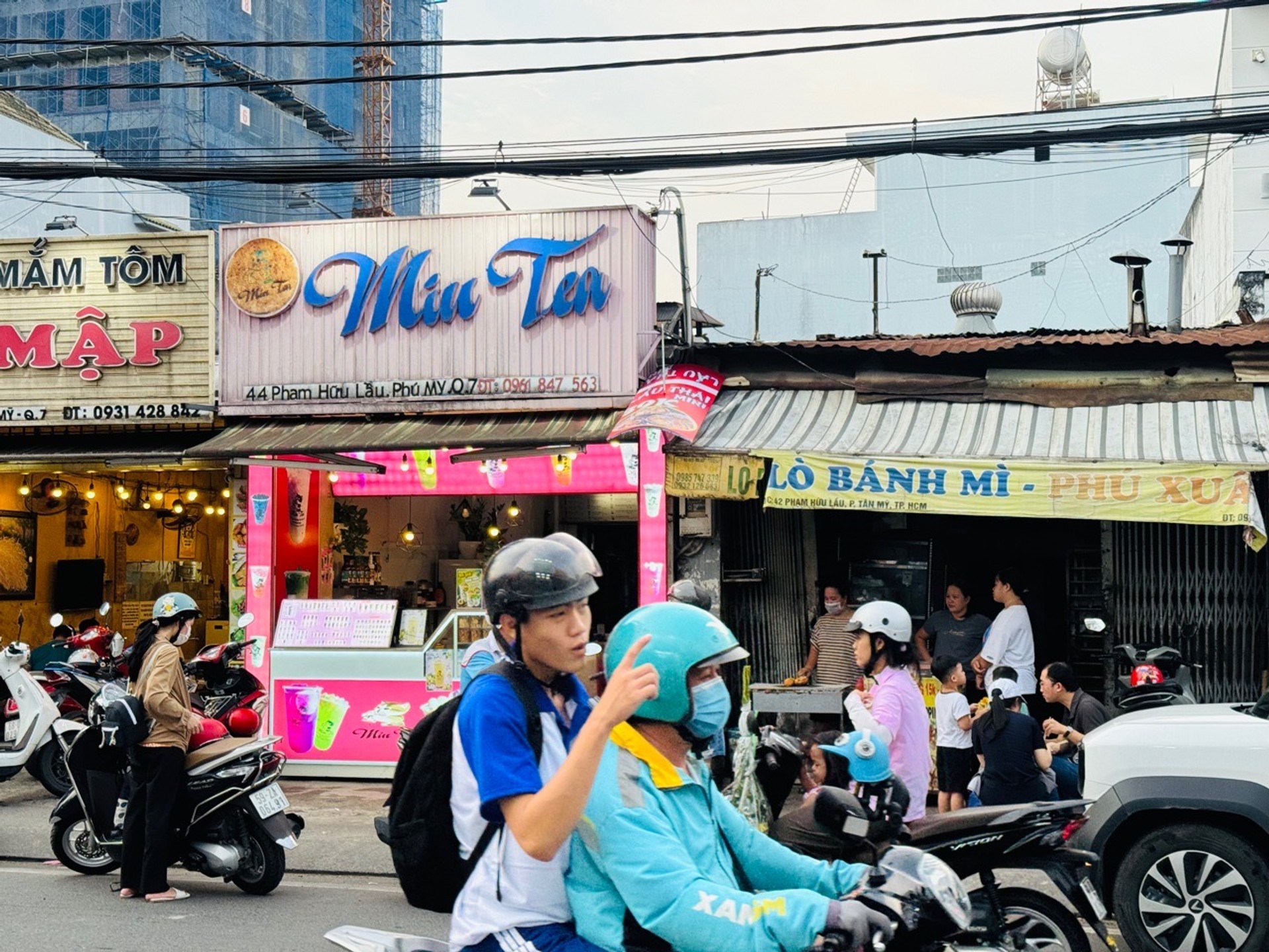 Bán nhà mặt phố tại Quận 7, mặt tiền 4.5m, diện tích 104.8m², phù hợp kinh doanh và đầu tư