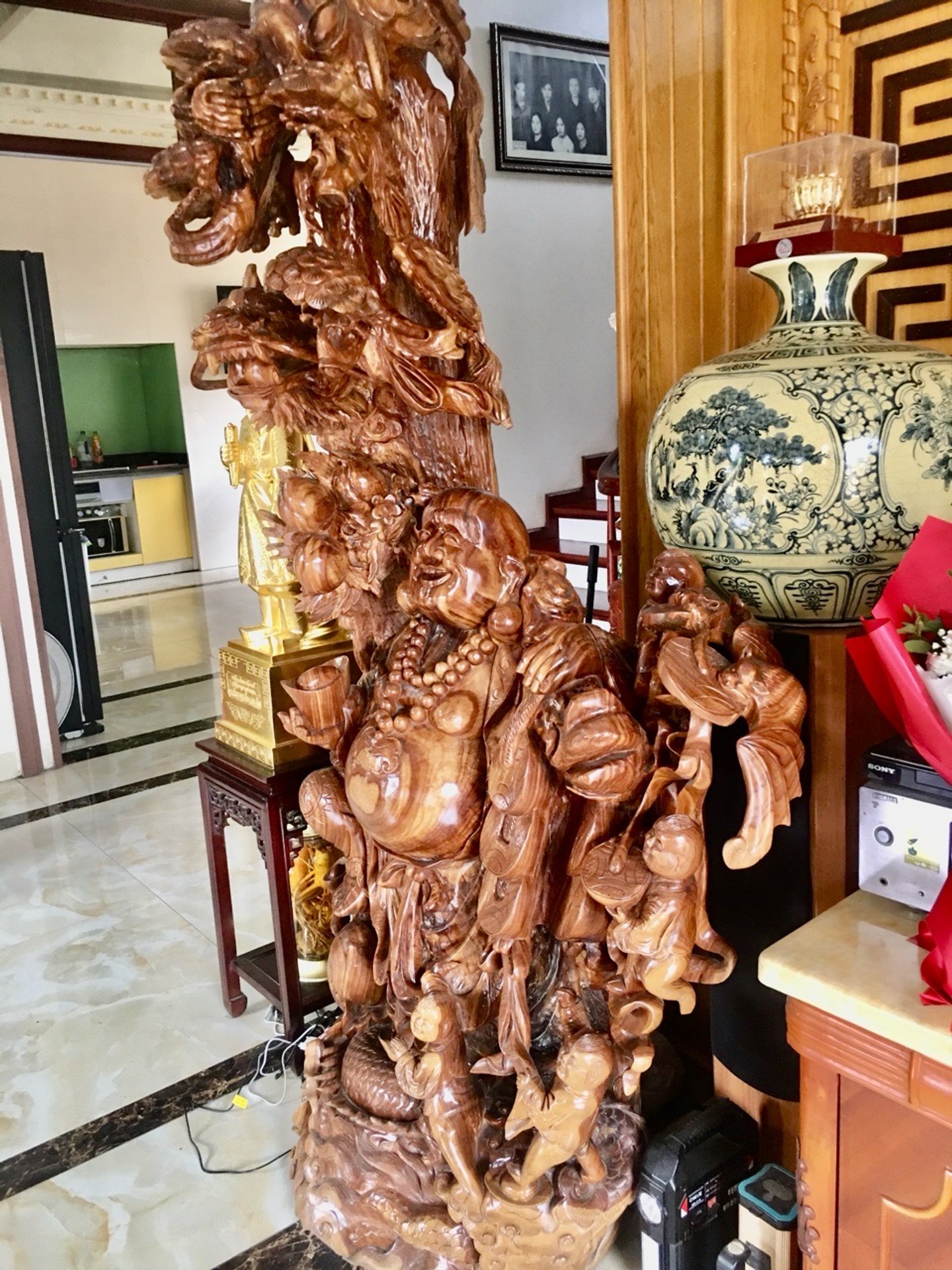 Biệt thự gỗ lim góc 2 mặt tiền-vị trí đặc biệt, duy nhất tại trung tâm du lịch Hùng Thắng 289,1 m2