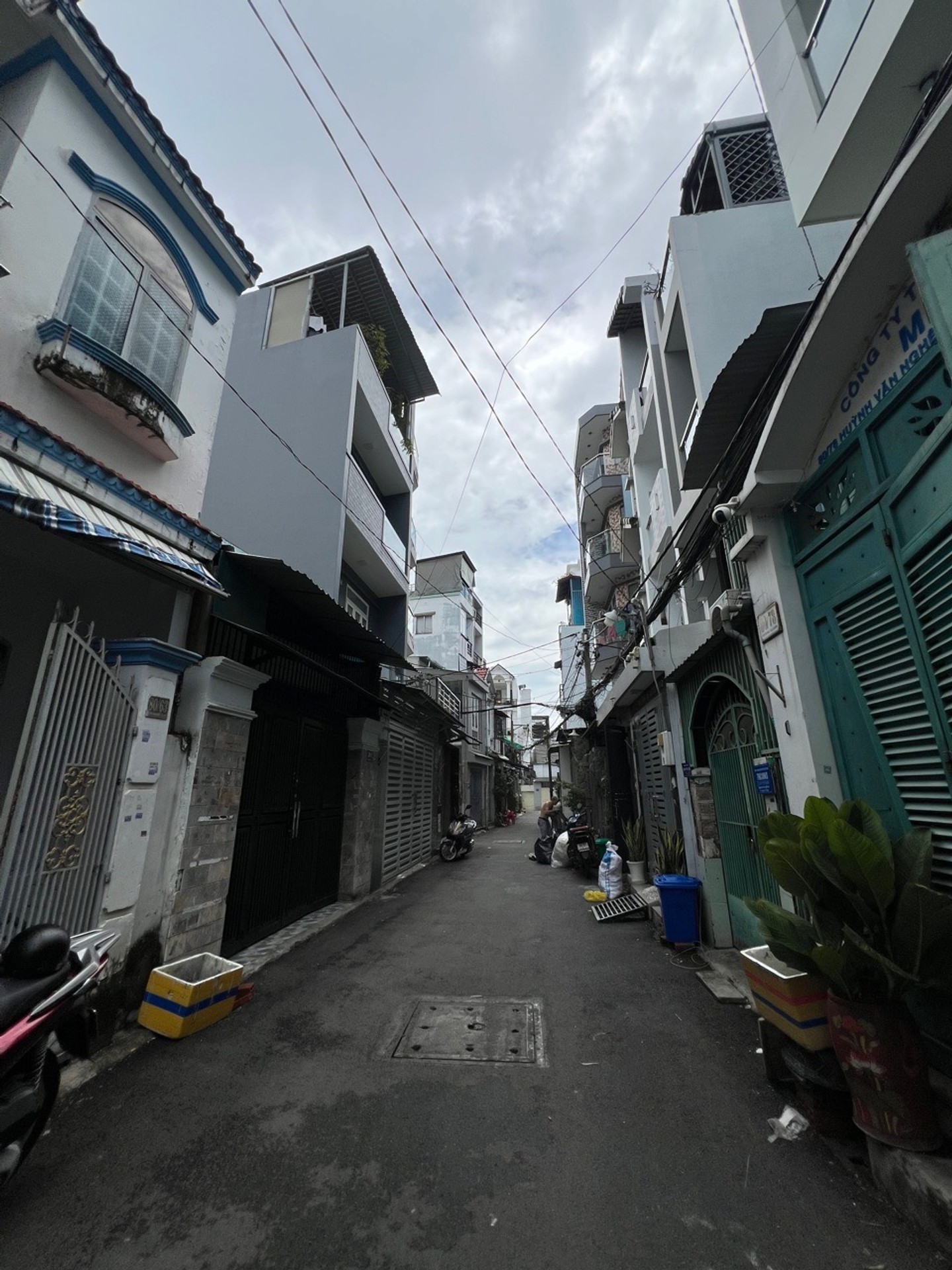 Nhà đẹp Tân Sơn, hẻm xe hơi, giá 6,05 tỷ