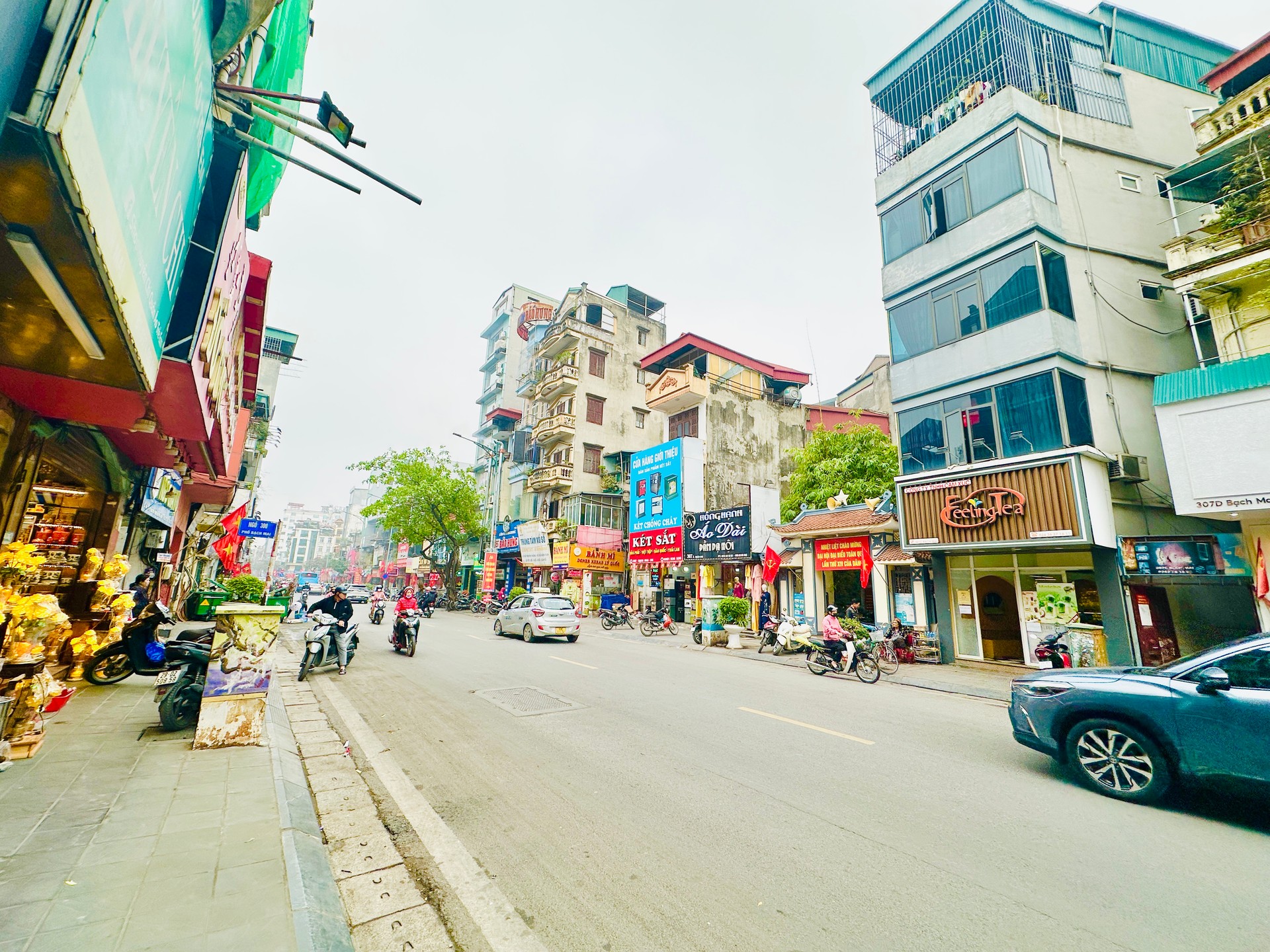Bán nhà mặt phố Bạch Mai 5 tầng thang máy, kinh doanh tốt, diện tích 85m²