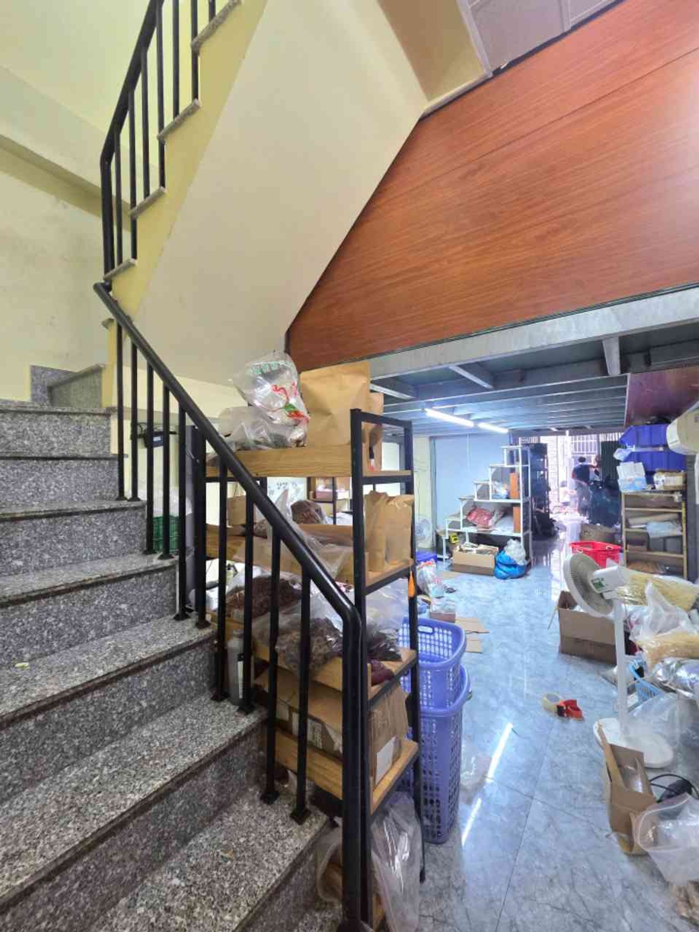 Nhà 2 tầng an ninh Tân Thới Hiệp 70m2 giá 4.5 tỷ