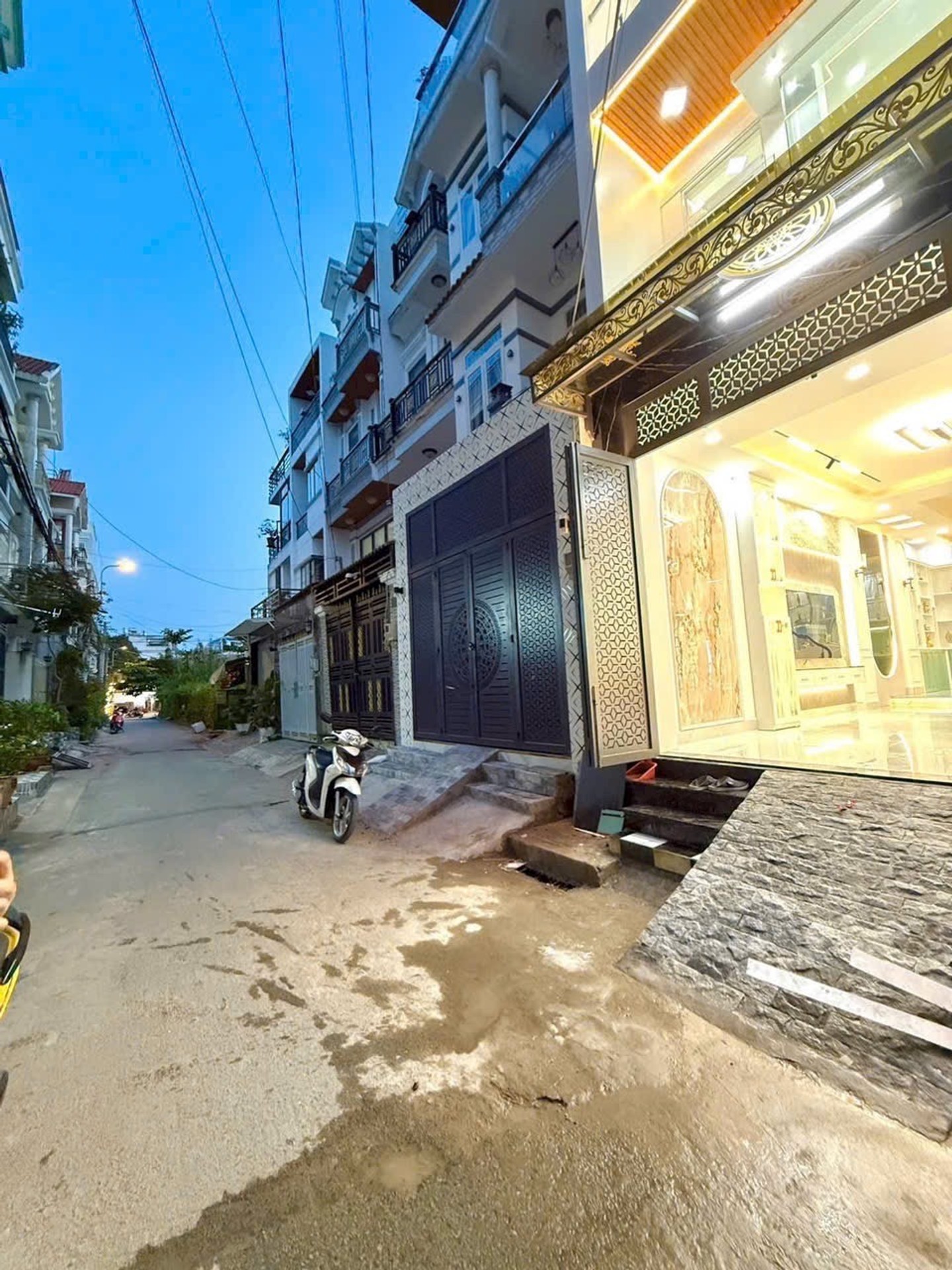 Bán nhà mặt tiền hẻm Đào tông nguyên 414 hơn 6 tỷ