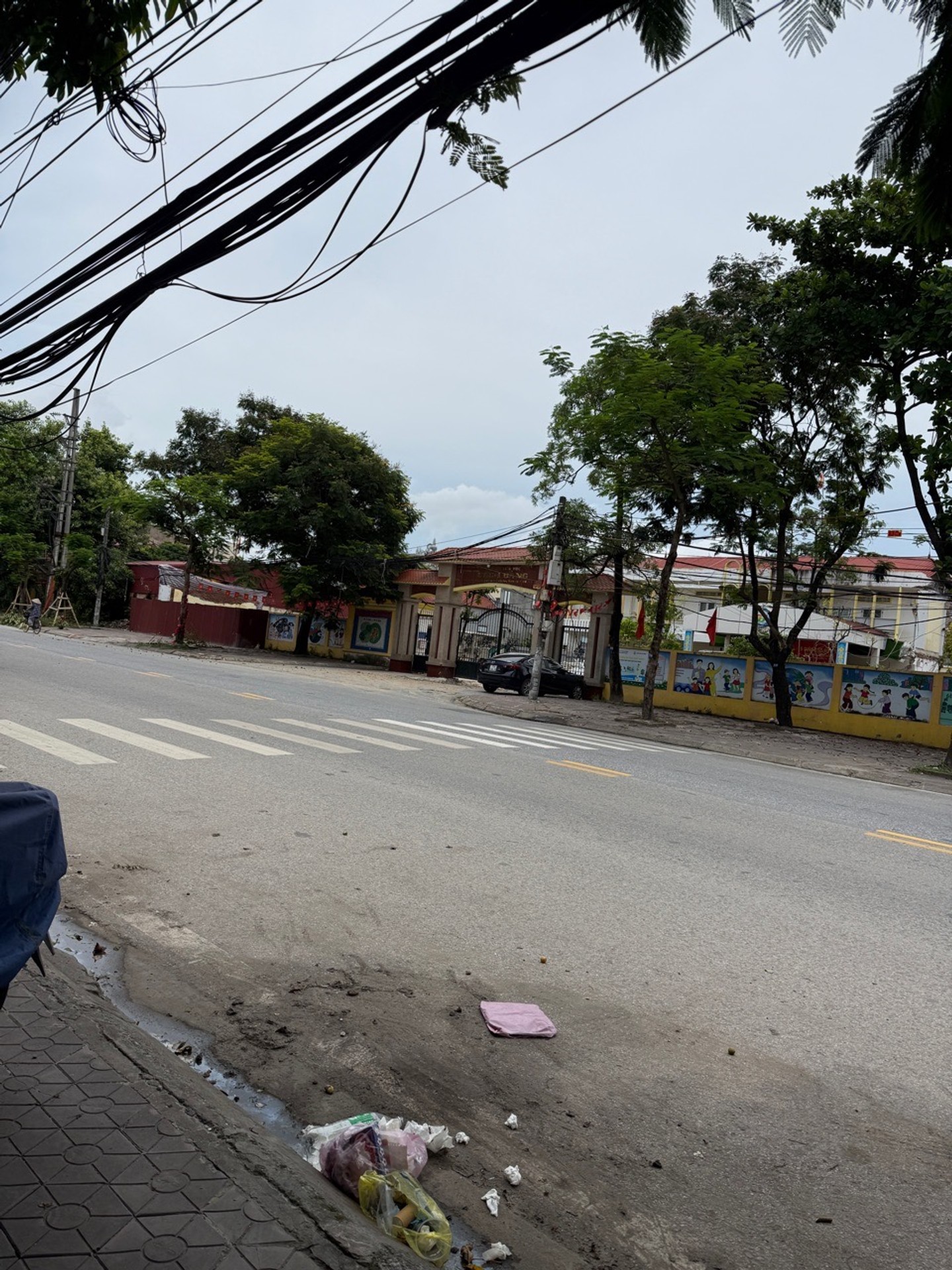 Đất nền Hồng Bàng ô tô vào tận nơi, ngõ thông, tiện ích đầy đủ