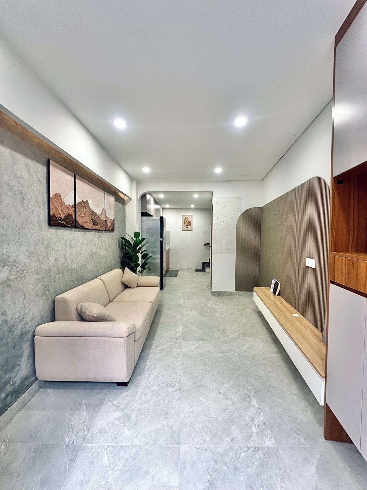 👉BÌNH THẠNH - NƠ TRANG LONG $ CHỦ GẤP BÁN GIẢM GIÁ MỚI CHỈ 4.35 TỶ TL
👉DT:24 M2(2.5 NỞ HẬU 3.2 ×