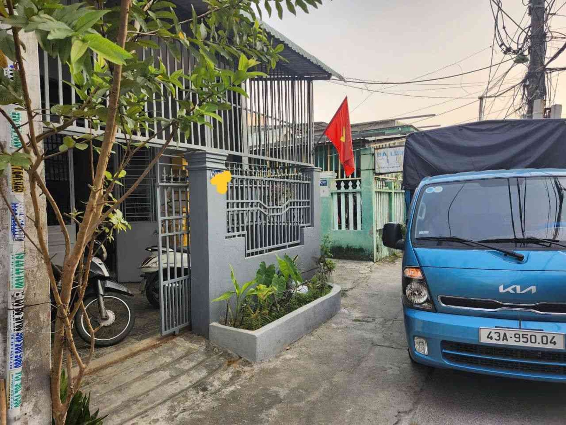 Nhà lô góc ô tô đỗ cửa tại Hòa Khánh Bắc, Liên Chiểu