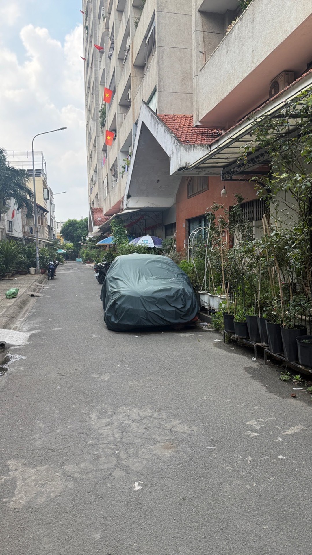 Bán căn hộ chung cư tầng trệt Phạm Viết Chánh - Bình Thạnh, diện tích 100m2, pháp lý đầy đủ
