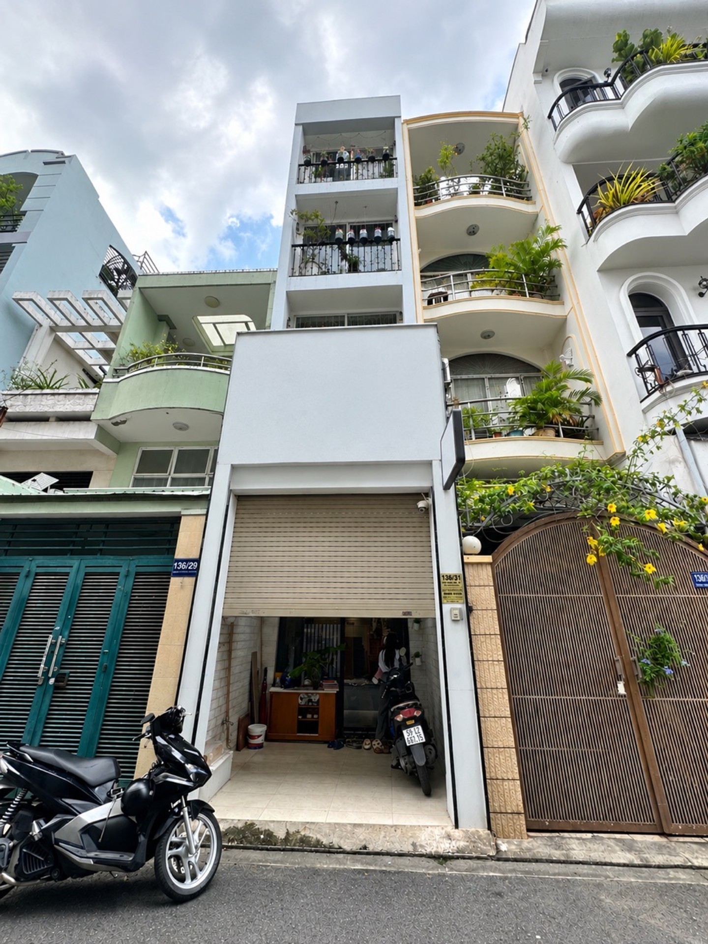 Bán nhà riêng 5 tầng tại quận Phú Nhuận, diện tích 44.1m2, phù hợp kinh doanh