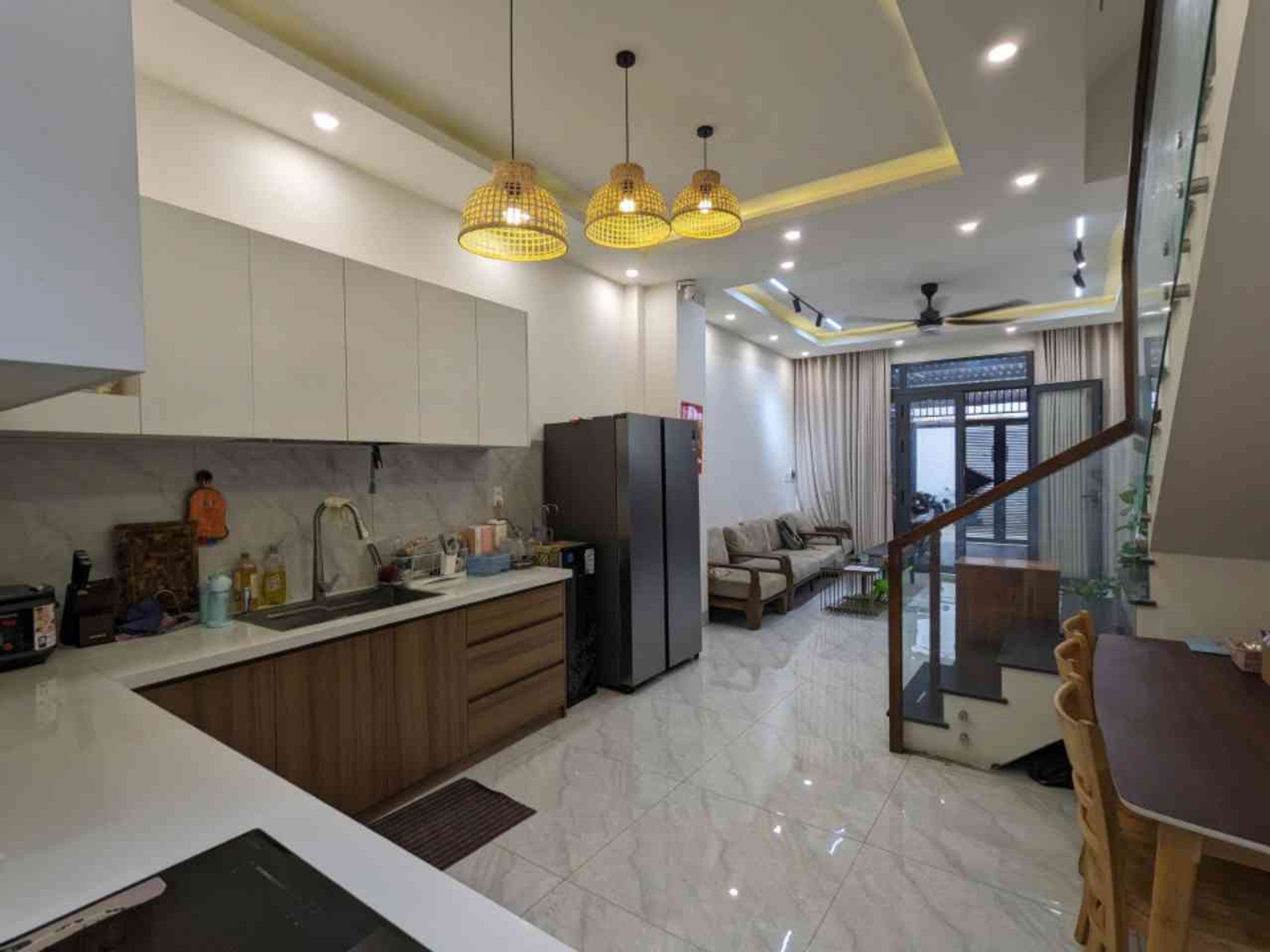 Bán nhà 3 tầng 72m2, 4 phòng ngủ tại Bình Chiểu, giá 6,8 tỷ