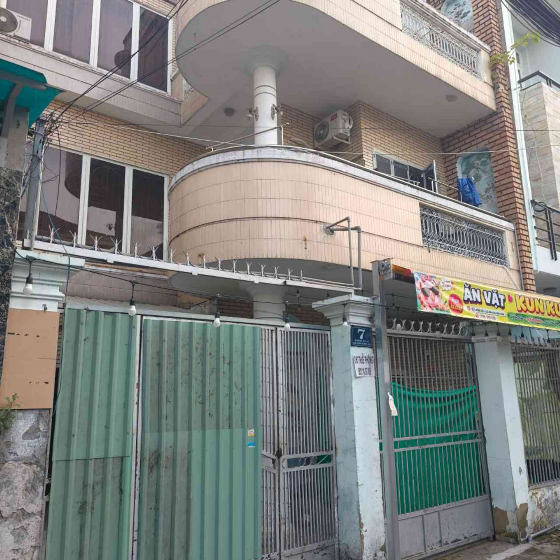 Nhà Mặt Phố KDC Bình Hưng, Sân Bãi Rộng, Thoáng Mát