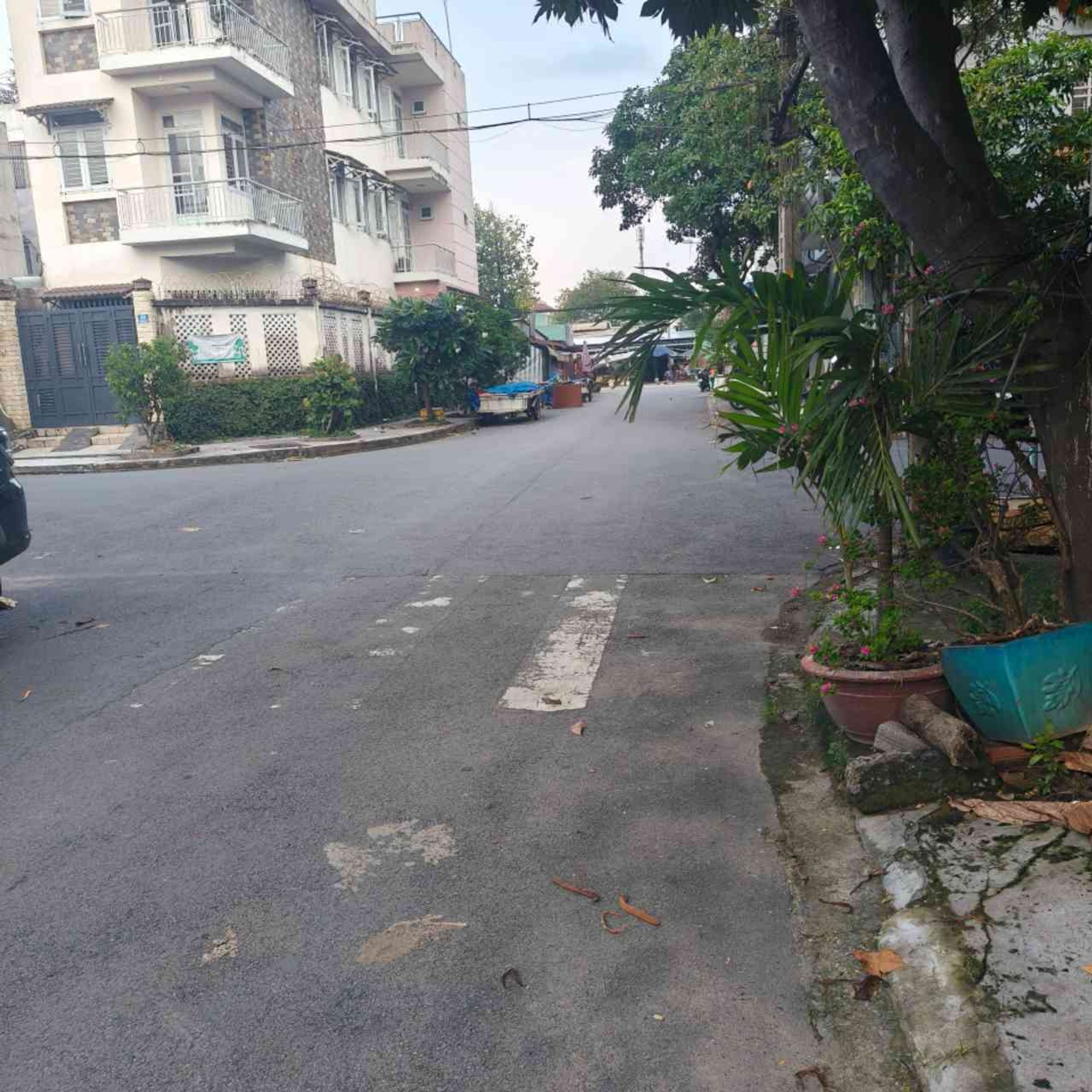 Cơ hội hiếm có sở hữu nhà mặt phố KDC Bình Hưng với giá tốt