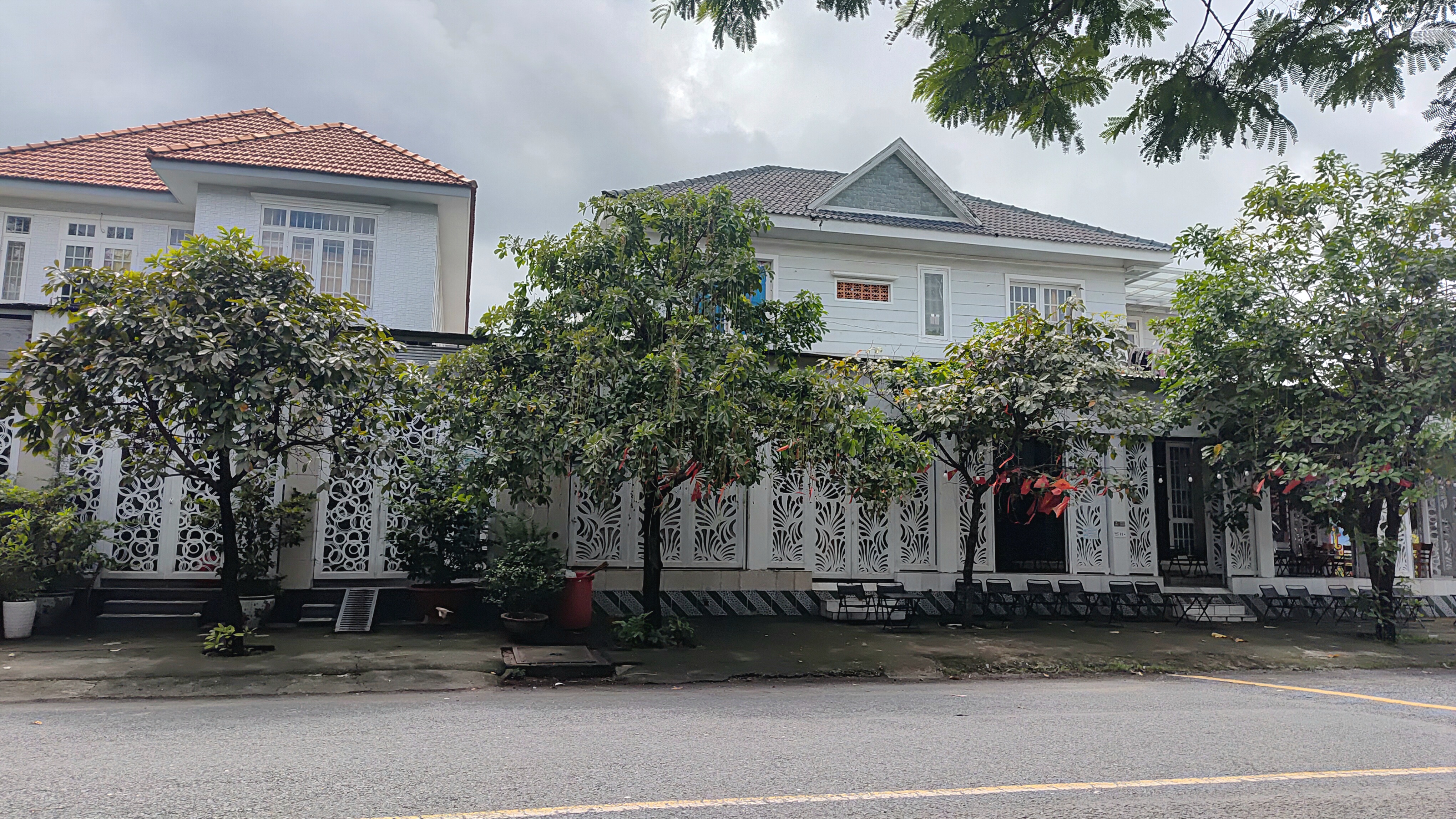 BÁN CĂN HỘ DỊCH VỤ 160M2 KHU BÌNH HƯNG, 11 PHÒNG, 14.X TỶ, ĐƯỜNG SỐ 10 SẦM UẤT KẾ BẾN XE Q.8