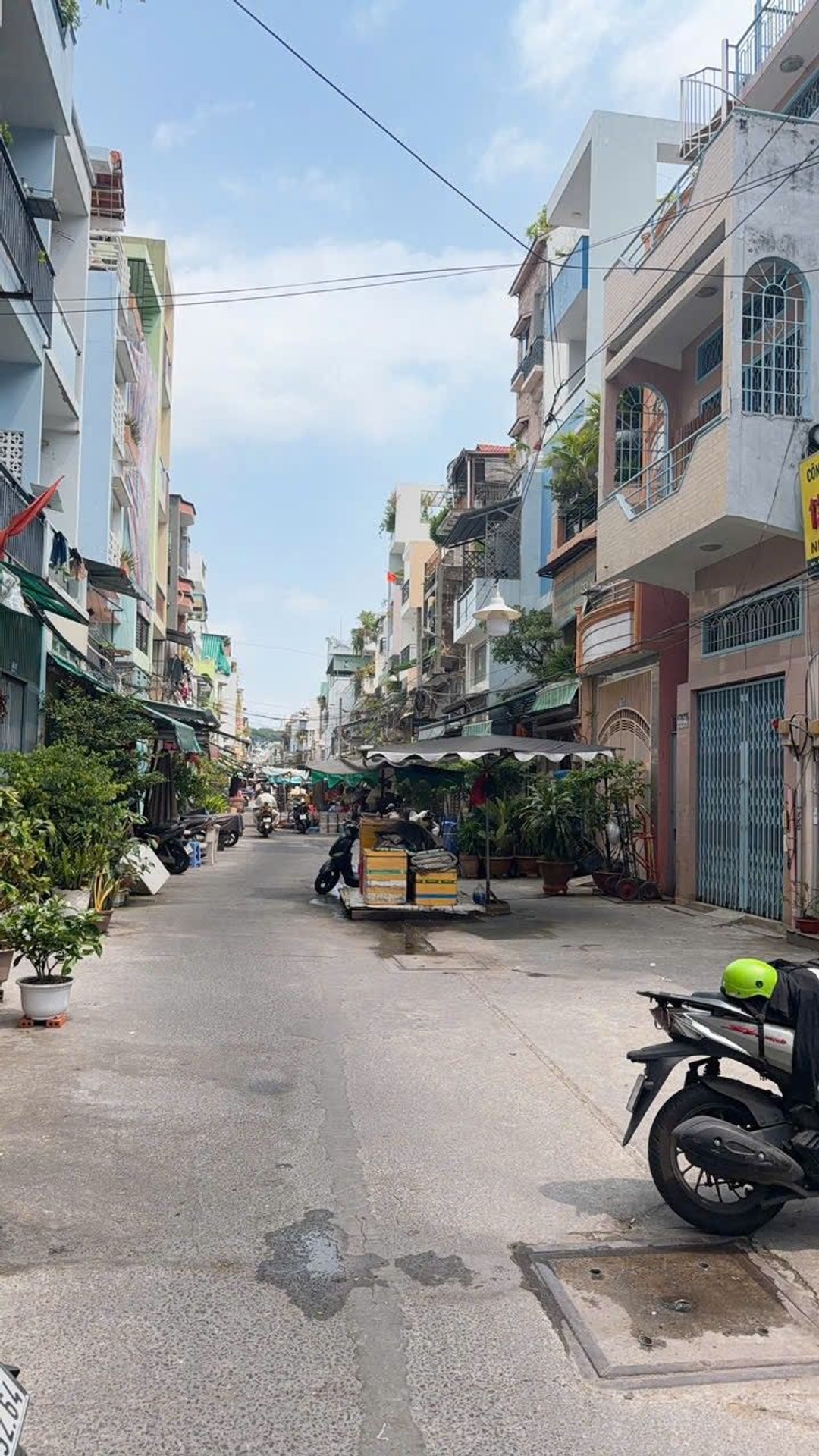 Nhà mặt tiền siêu thuận tiện quận 3 chờ chủ mới