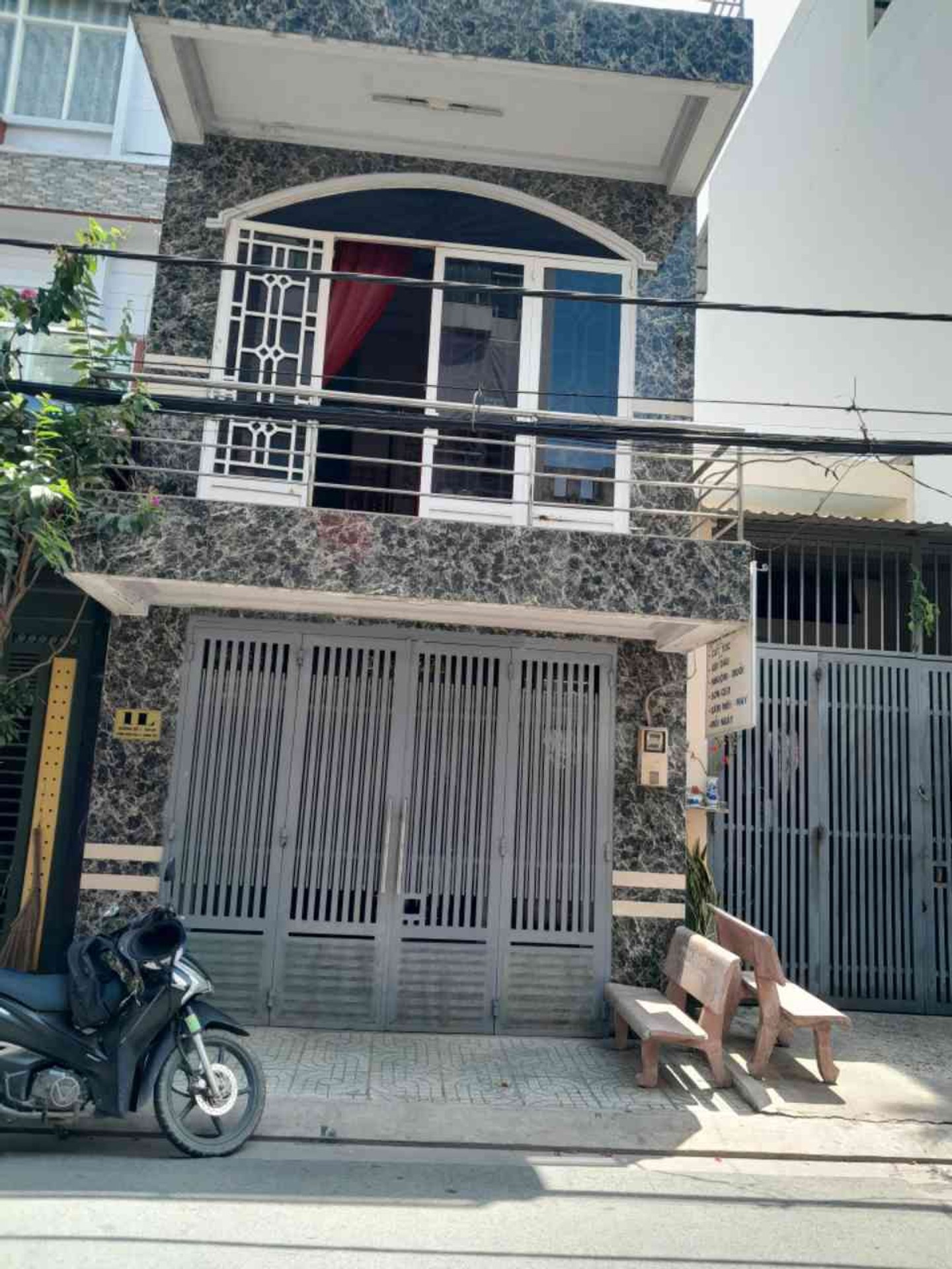Nhà mặt phố 2 tầng rộng 70.9m2 tại Bình Tân giảm giá còn 6.4 tỷ