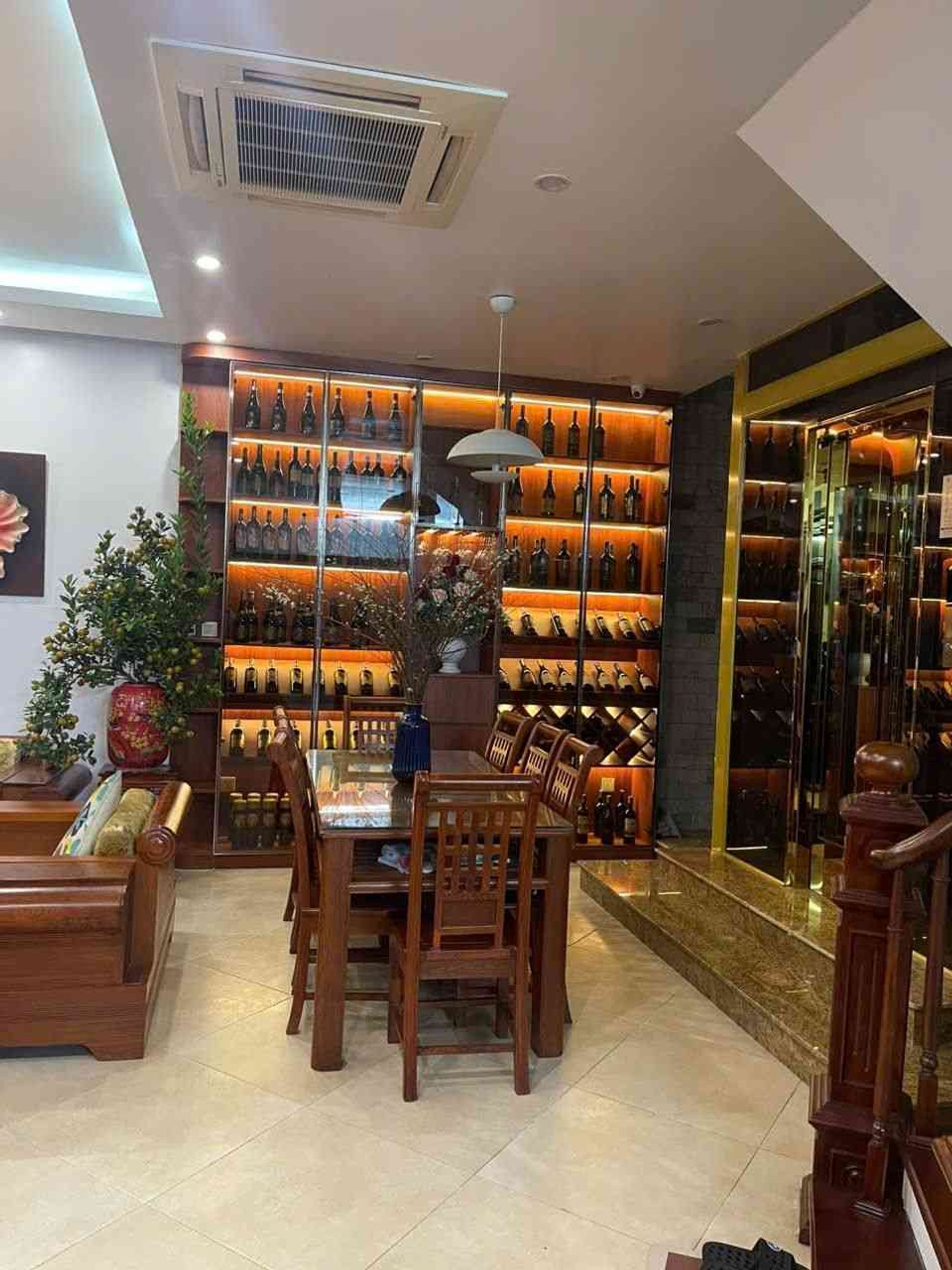 Bán biệt thự liền kề Hà Đông 100m2 5 tầng mặt tiền 10m giá 37,5 tỷ