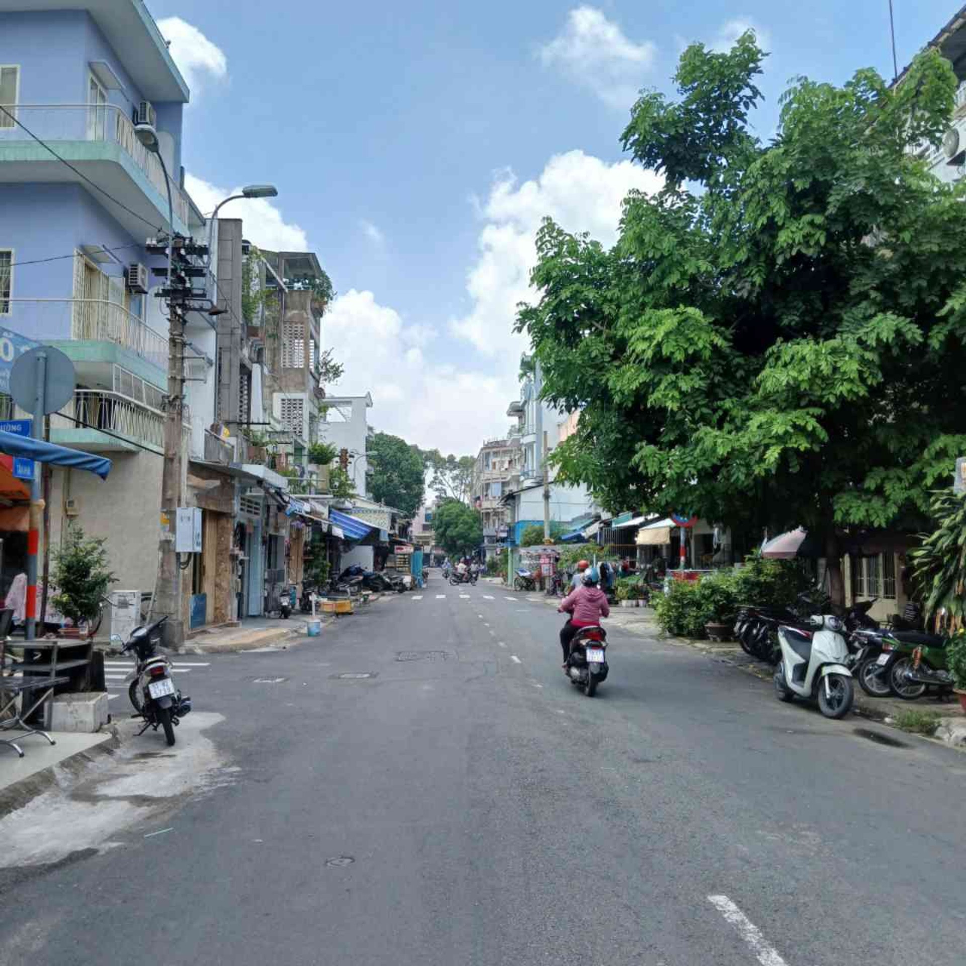 Nhà mặt tiền Tân Khai kinh doanh đỉnh - cơ hội sở hữu hiếm có
