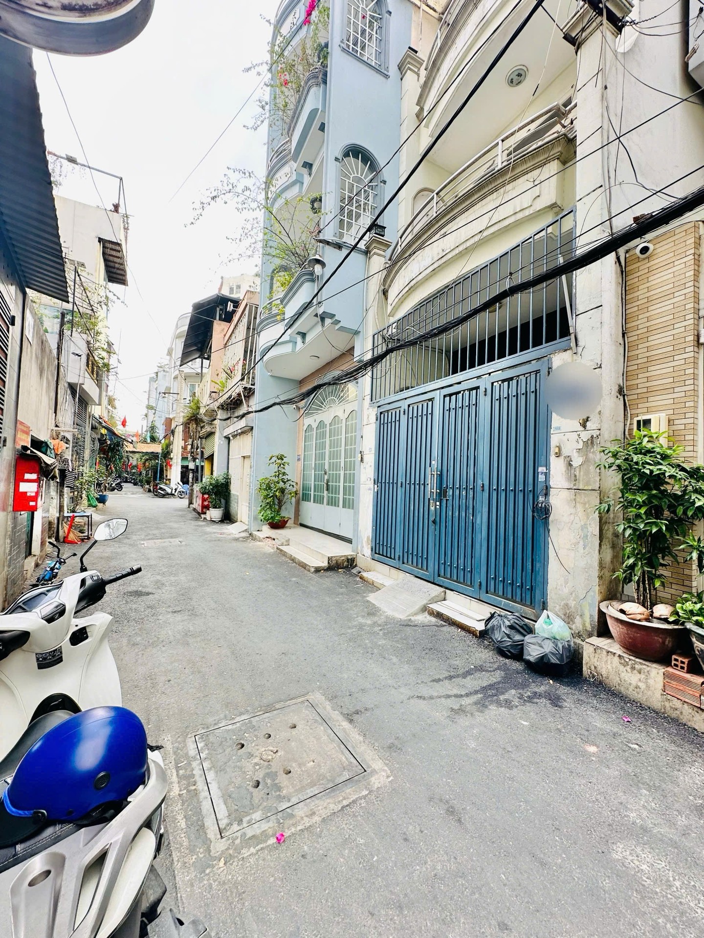 Bán nhà riêng 5 tầng tại Tân Hương, hẻm xe hơi, phù hợp kinh doanh