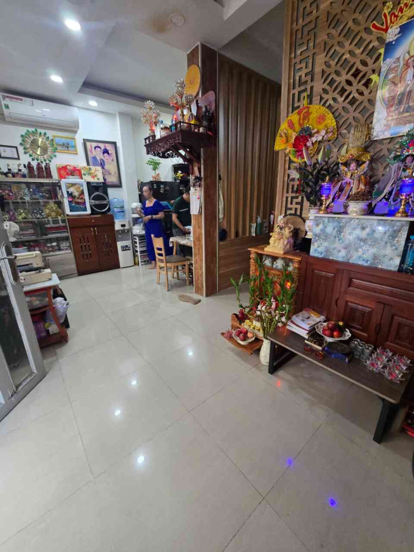 Nhà tân phú lưu chí hiếu