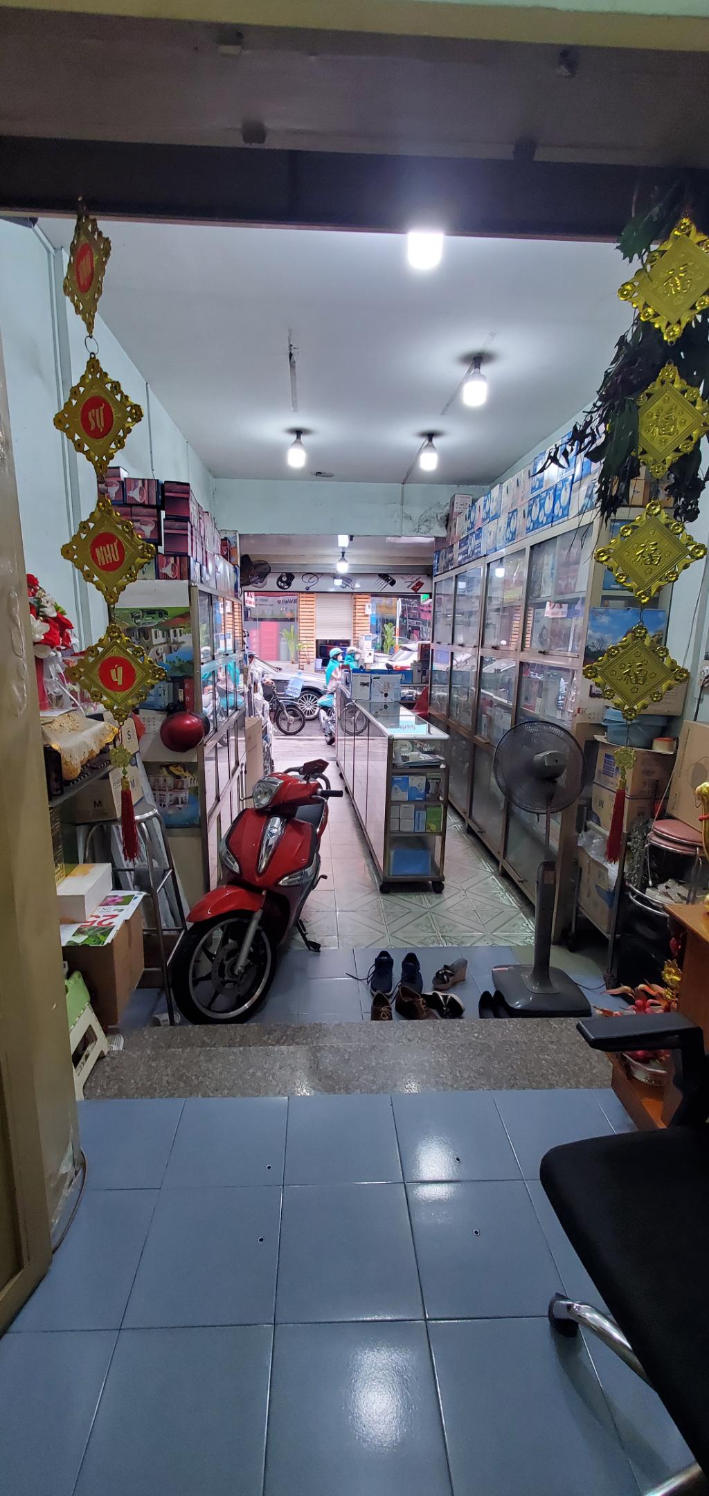 B.Á.N NHÀ MẶT TIỀN ĐƯỜNG THÀNH THÁI, PHƯỜNG HÒA HƯNG - 5 tầng - 60m2 chỉ 14 ty