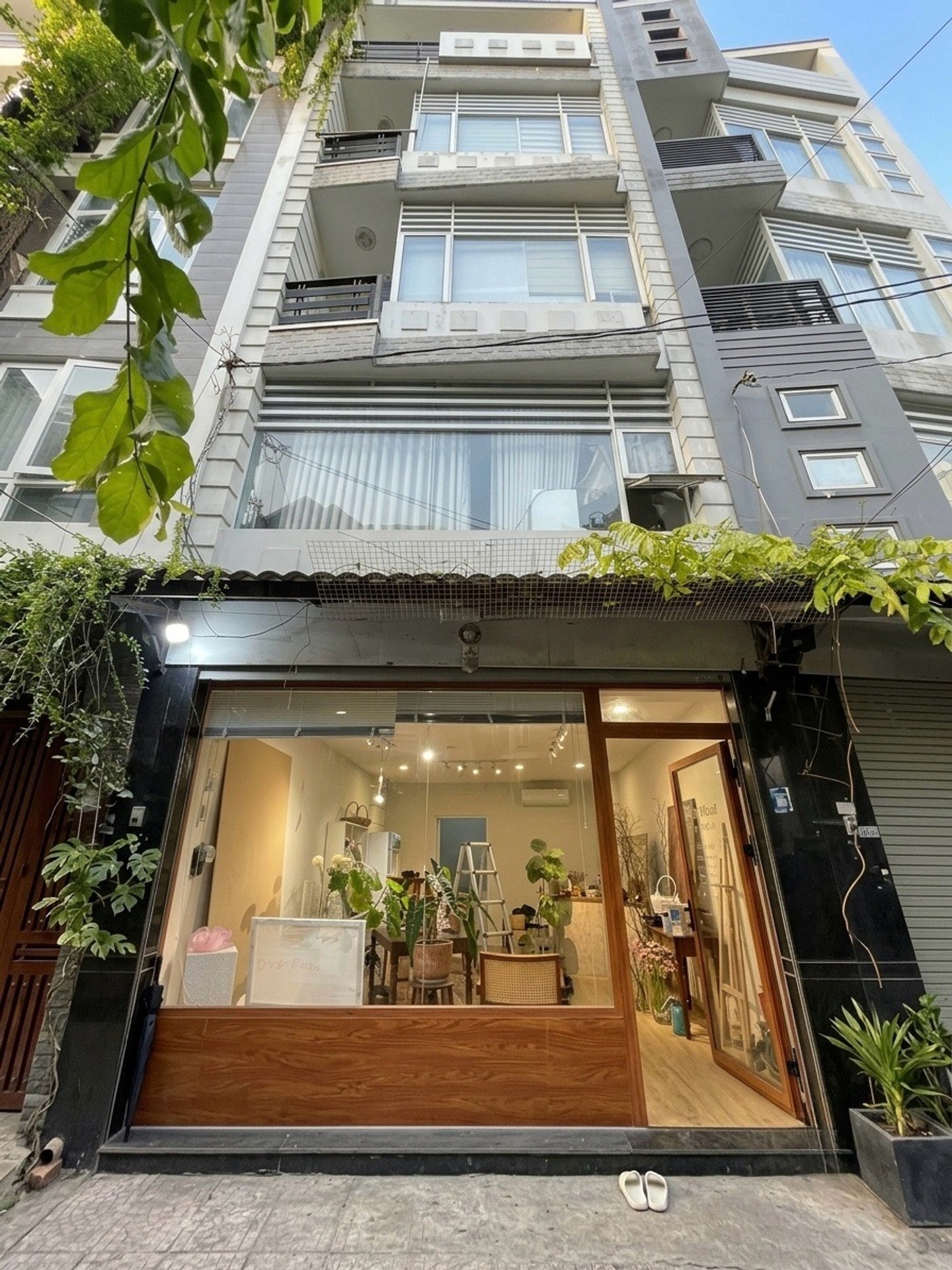 Bán nhà riêng 5 tầng mặt tiền 4.4m tại Phú Nhuận, hẻm xe tải kinh doanh, diện tích 40m2, 10.x tỷ