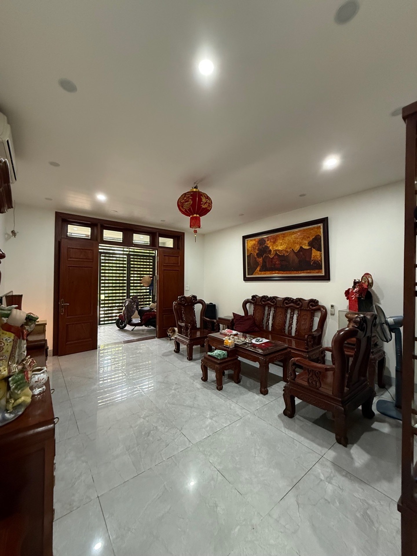 🔥🔥 LIỀN KỀ TÂN TÂY ĐÔ – THANG MÁY NHẬP KHẨU – Ô TÔ TRÁNH – VỪA Ở VỪA LÀM VĂN PHÒNG – NỘI THẤT GỖ