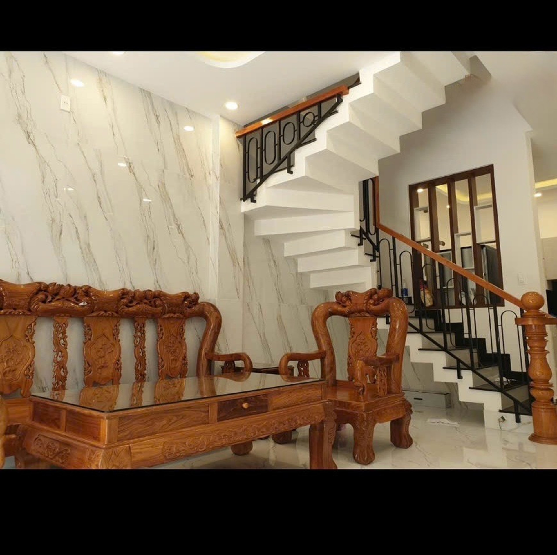 Bán nhà 3 tầng, 51m2 , hẻm xe hơi 7m, chỉ 6.4 tỷ, p Tam Bình Thủ Đức.