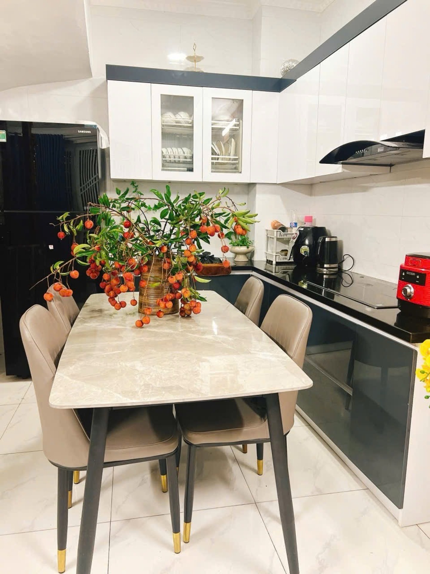 Bán nhà 5 tầng diện tích 30m² khu vực Tân Khai giá 8 tỷ