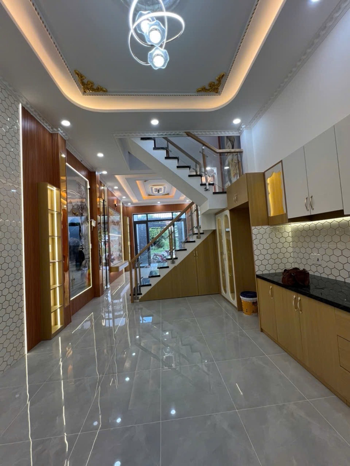 NHÀ HẺM XE HƠI SÁT CHỢ ĐÔNG THẠNH -HOC MÔN_ 4x17M - CHỈ 4.2 TỶ TL