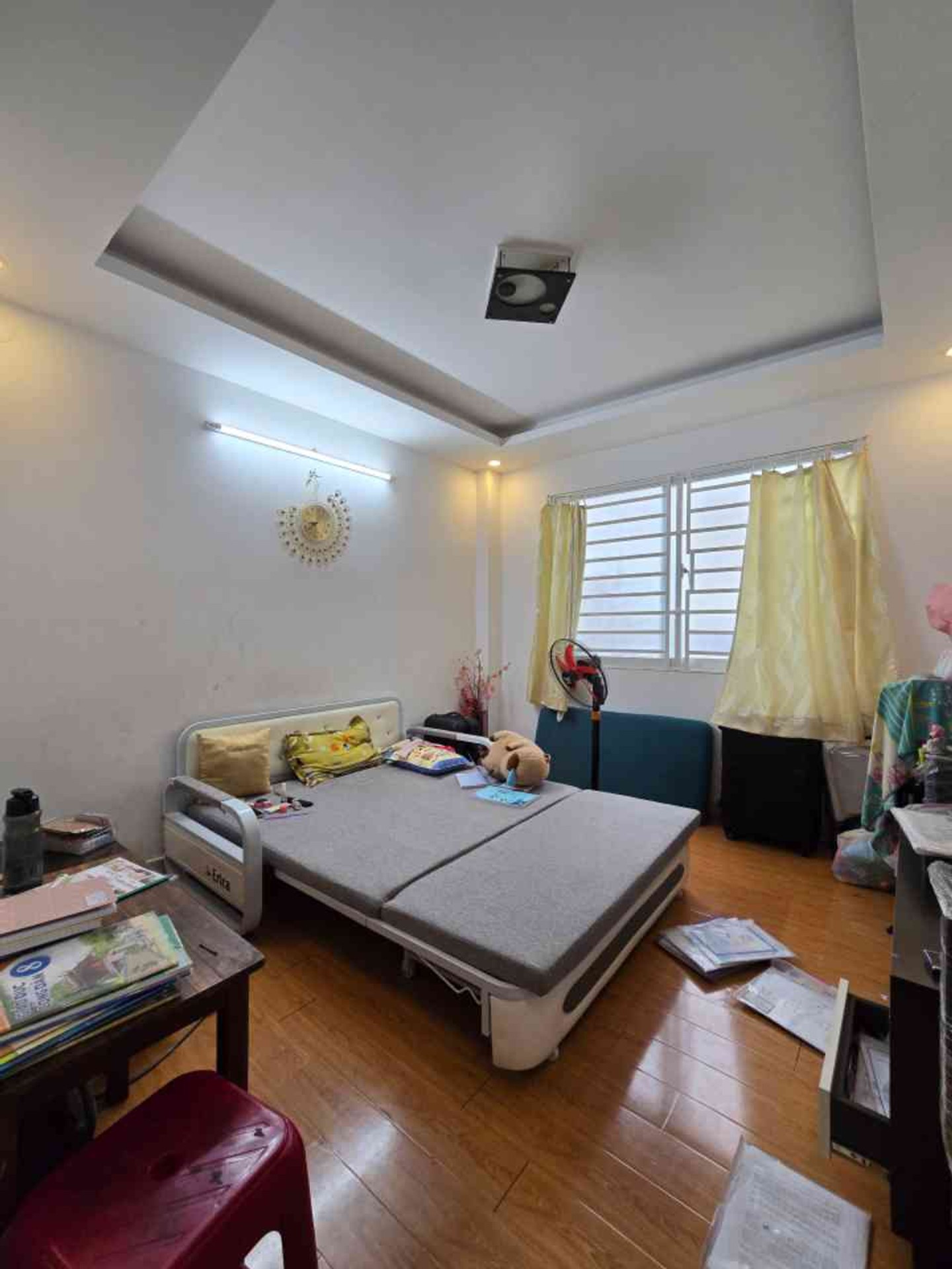 Nhà đẹp đa năng tại trung tâm Cách Mạng Tháng Tám