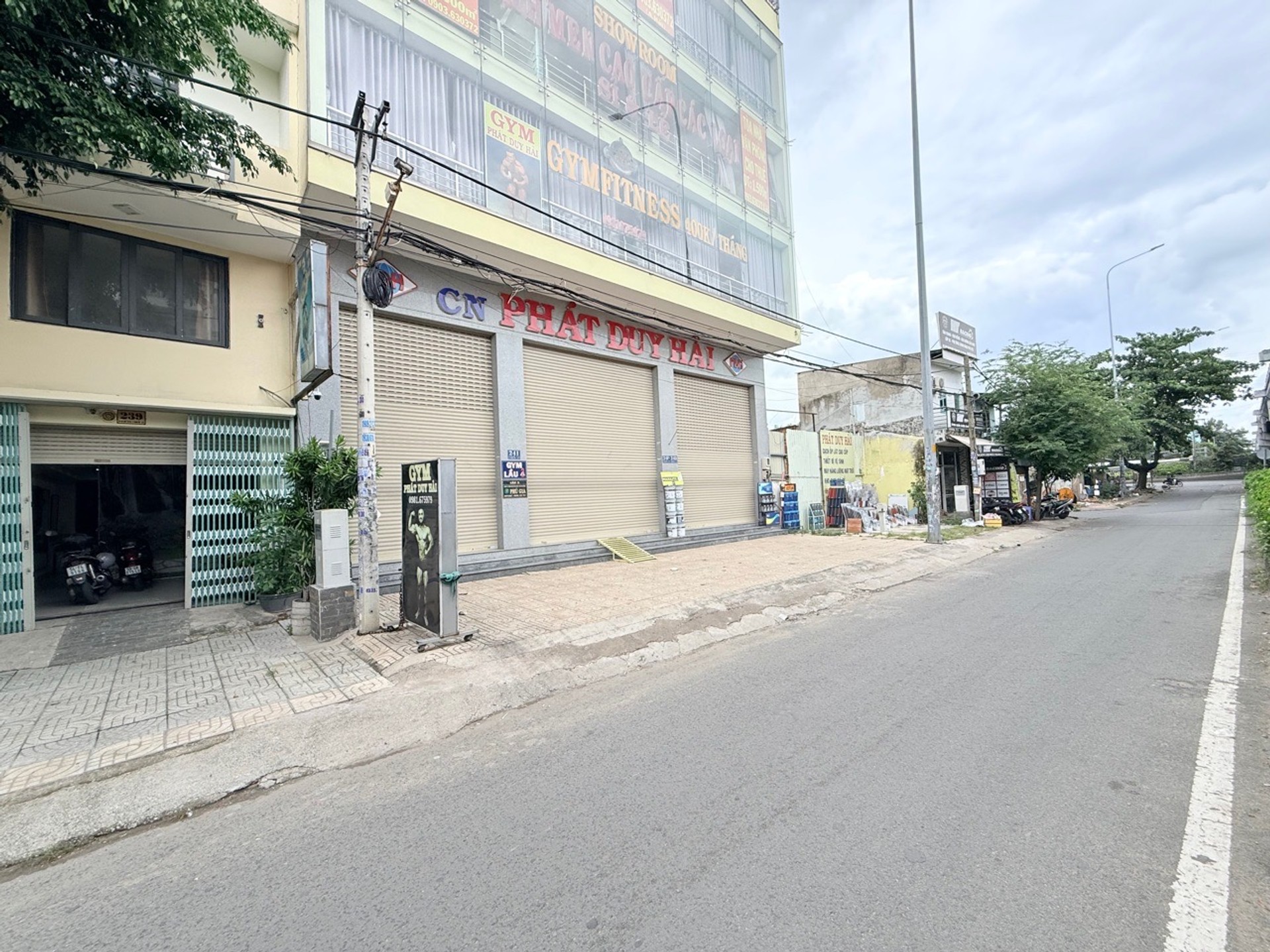 MẶT TIỀN HÀ HUY GIÁP 6 TẦNG THANG MÁY - , AN PHÚ ĐÔNG - NGAY KDC NAM LONG.