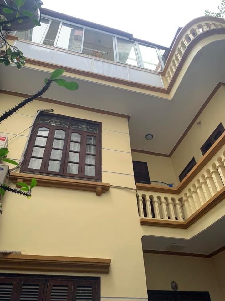 Bán Nhà 4 Tầng Diện Tích 95m² Gần Hồ Hoàng Cầu Quận Đống Đa