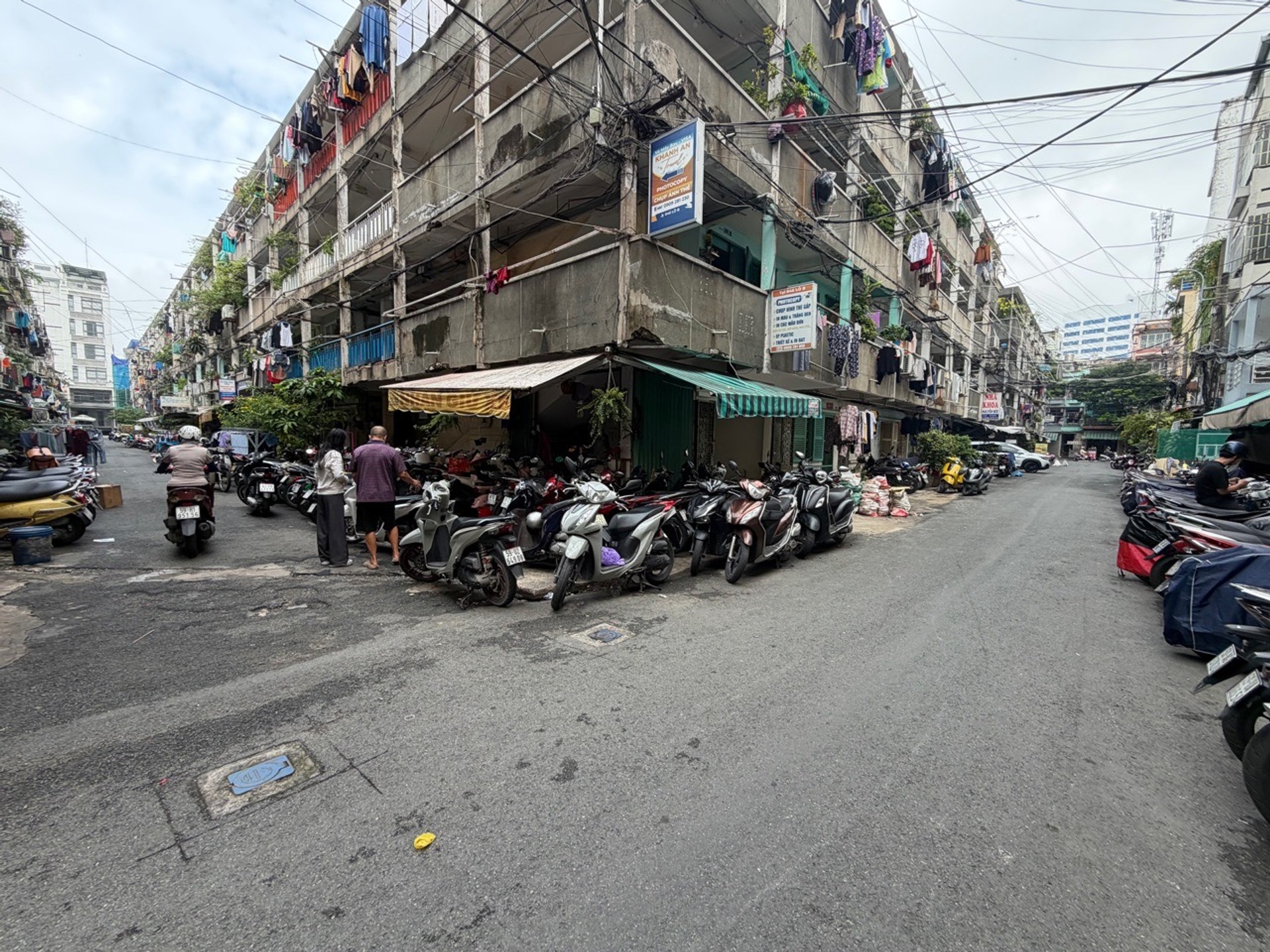 🔥 CHUNG CƯ ẤN QUANG – TẦNG 4 – QUẬN 10 CŨ | CHỈ 2.1 TỶ

🏠 Diện tích: 38m² (3.5 x 13m)