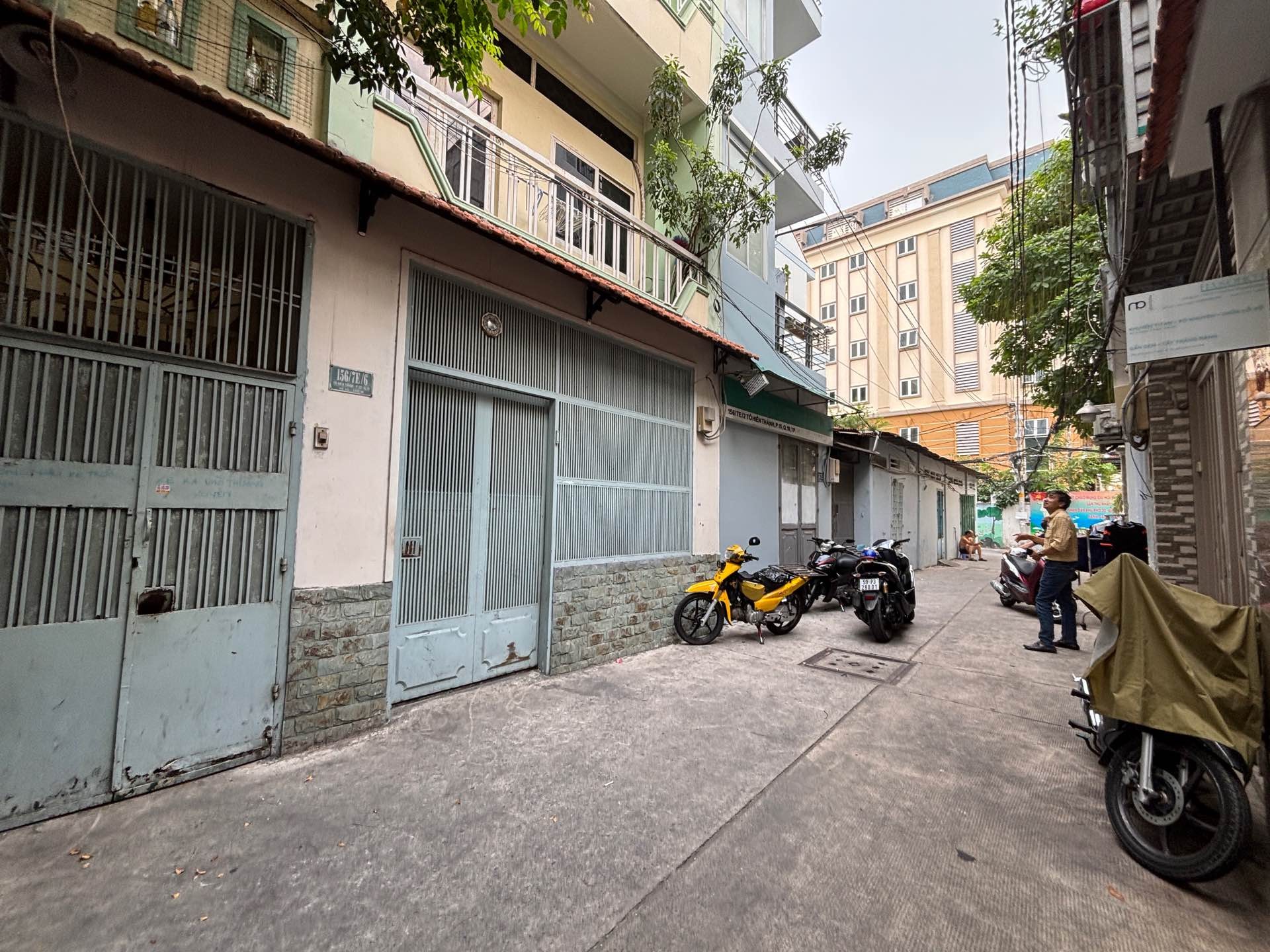 Nhà 4 tầng hẻm xe hơi trung tâm Quận 10 giá hấp dẫn