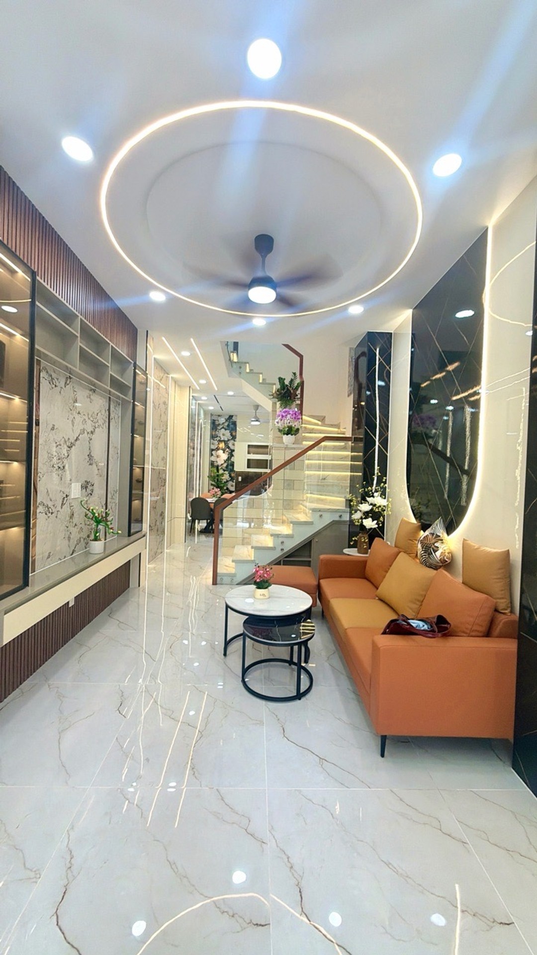 Nhà 3 tầng 4 PN gần sân bay Tân Bình giá 5.55 tỷ