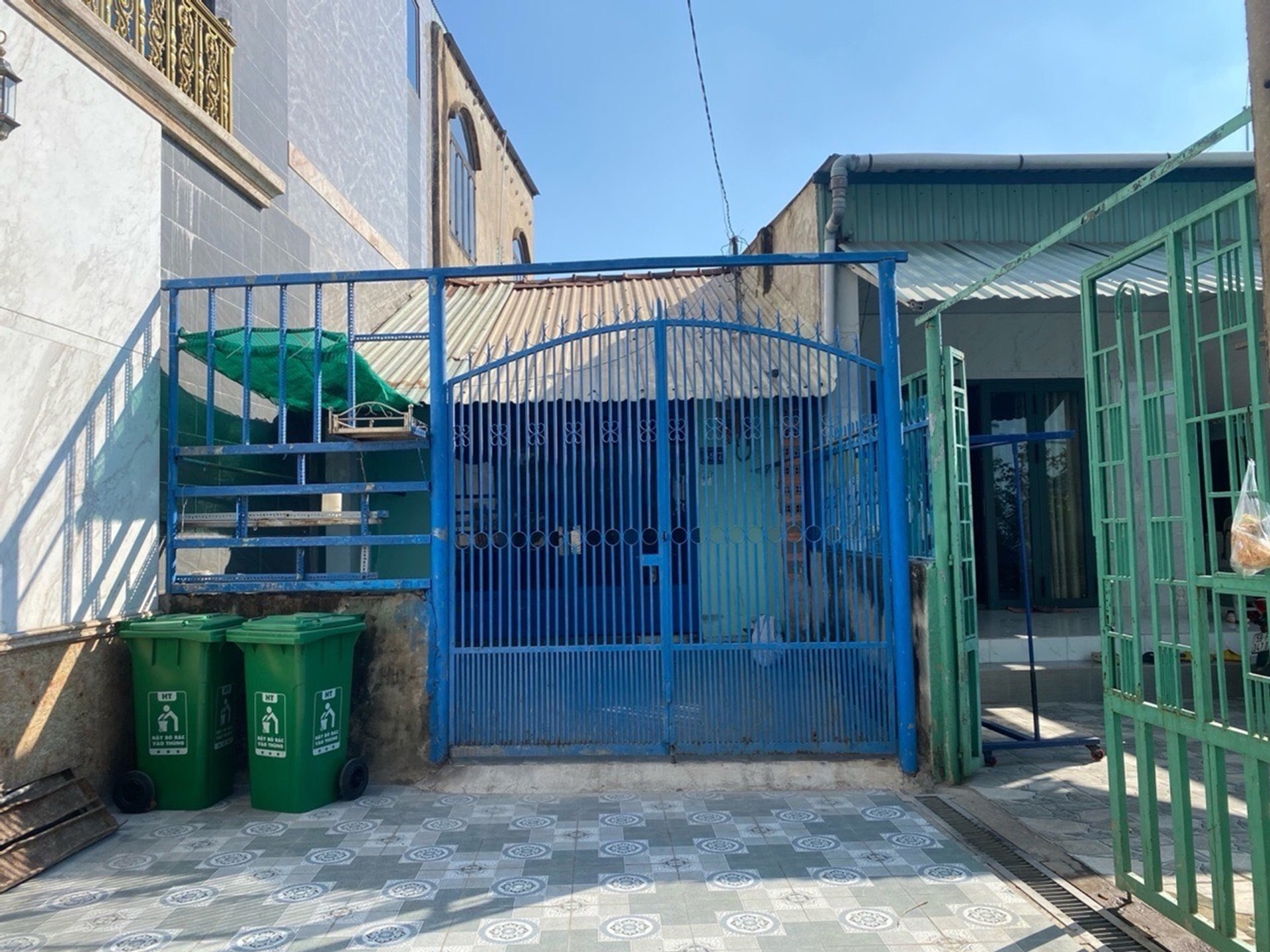 Cơ hội vàng sở hữu nhà mặt tiền Lê Văn Việt giá chỉ 5.35 tỷ