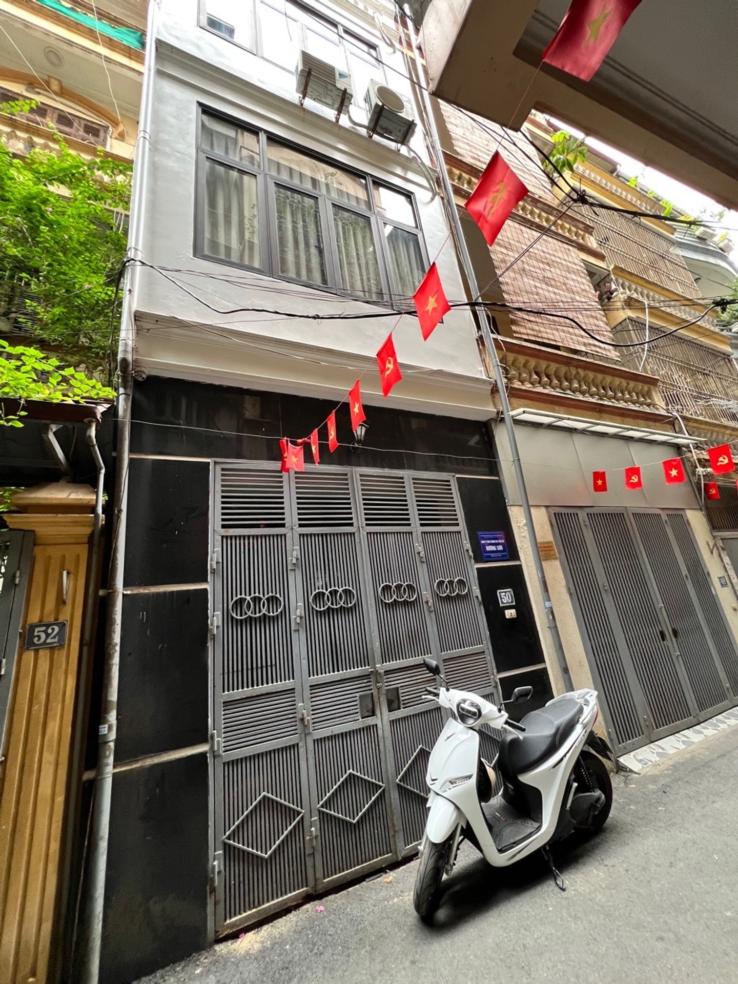 Bán nhà riêng phân lô quân đội tại quận Thanh Xuân, 4 tầng, oto đỗ cửa