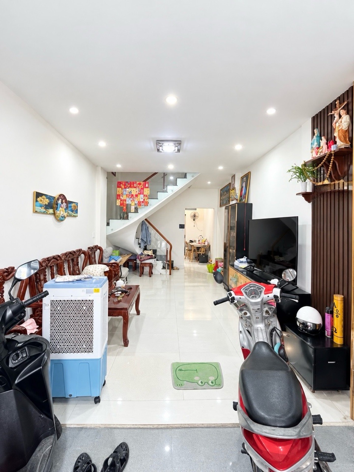 Nhà 2 tầng mới xây tại quận Gò Vấp giá 3.7 tỷ