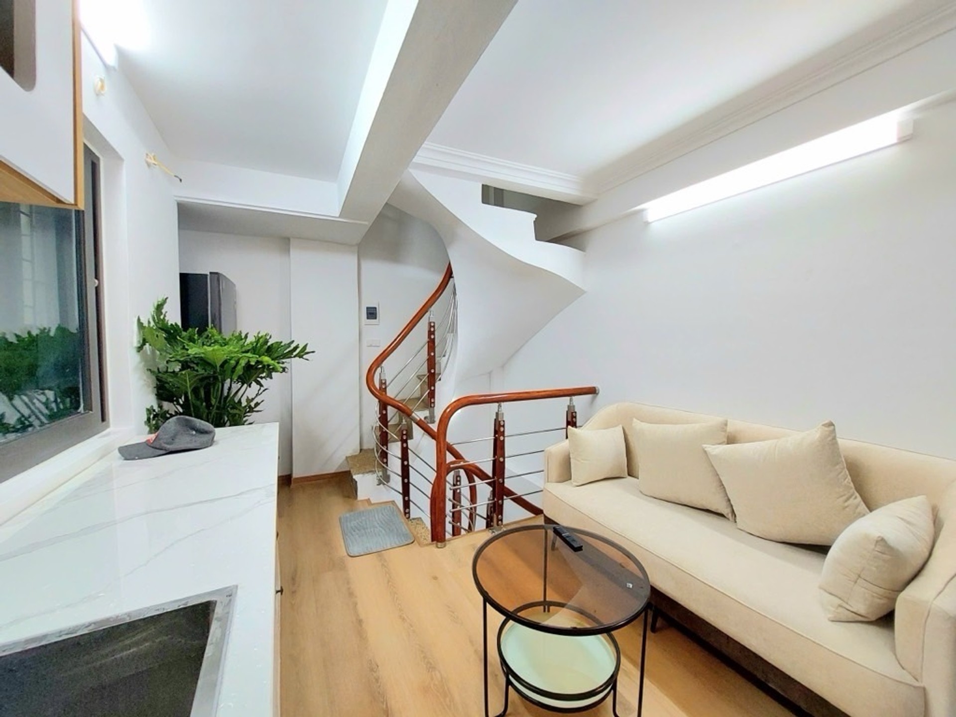 Chưa đến 4 tỷ đã có nhà riêng 5 tầng tại Minh Khai, HBT