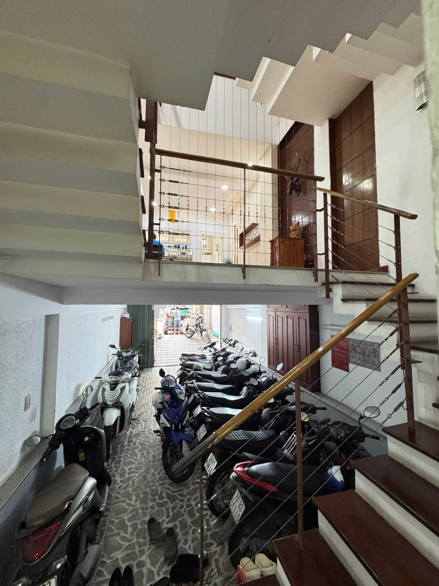 Nhà mặt phố 5 tầng diện tích 80m2 tại khu vip D2 Bình Thạnh, giá 24.5 tỷ