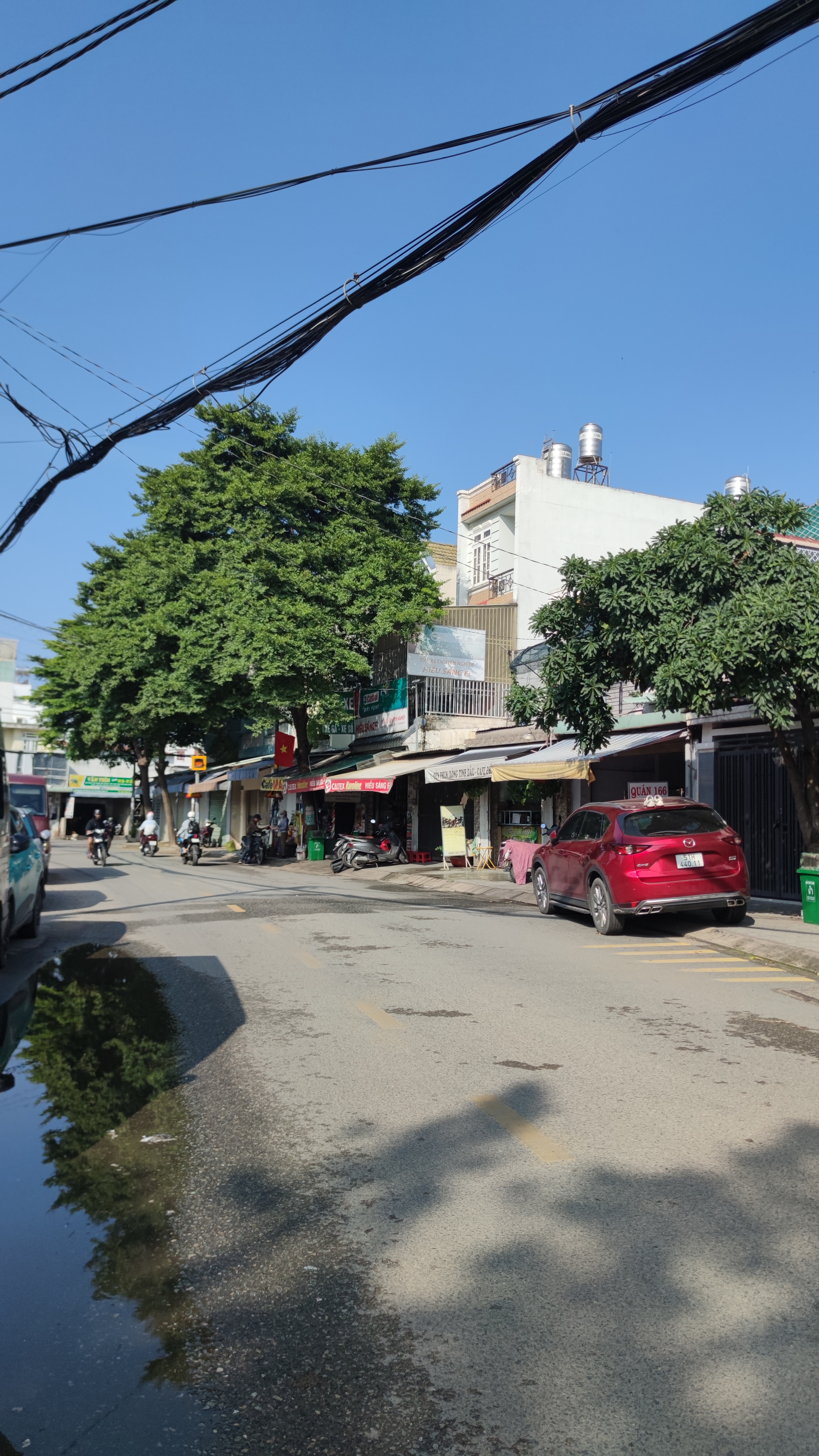 Bán nhà Nguyễn Thị Nhuần, An Phú Đông, Q.12, 60m2, 4 tầng full nội thất, hẻm ô tô, 7.9 tỷ
