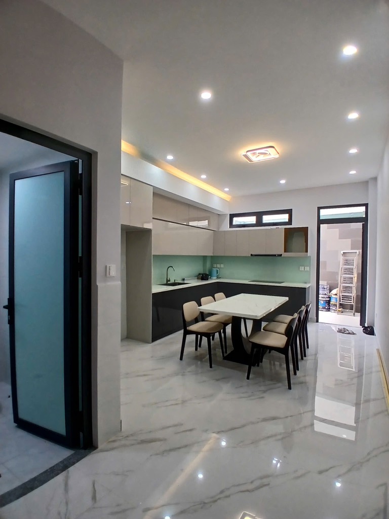 BÁN GẤP MẶT TIỀN KINH DOANH 96M2 TRỤC KINH DƯƠNG VƯƠNG ĐƯỜNG 8M NHIK 6 TỶ