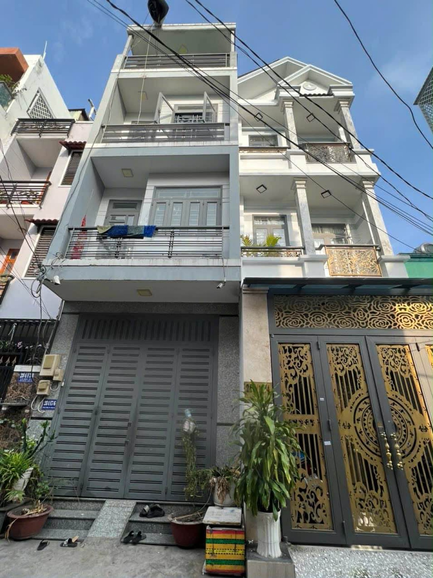 Nhà hẻm ôtô 4 tầng 4 phòng ngủ tại Bình Tân giảm 600 triệu