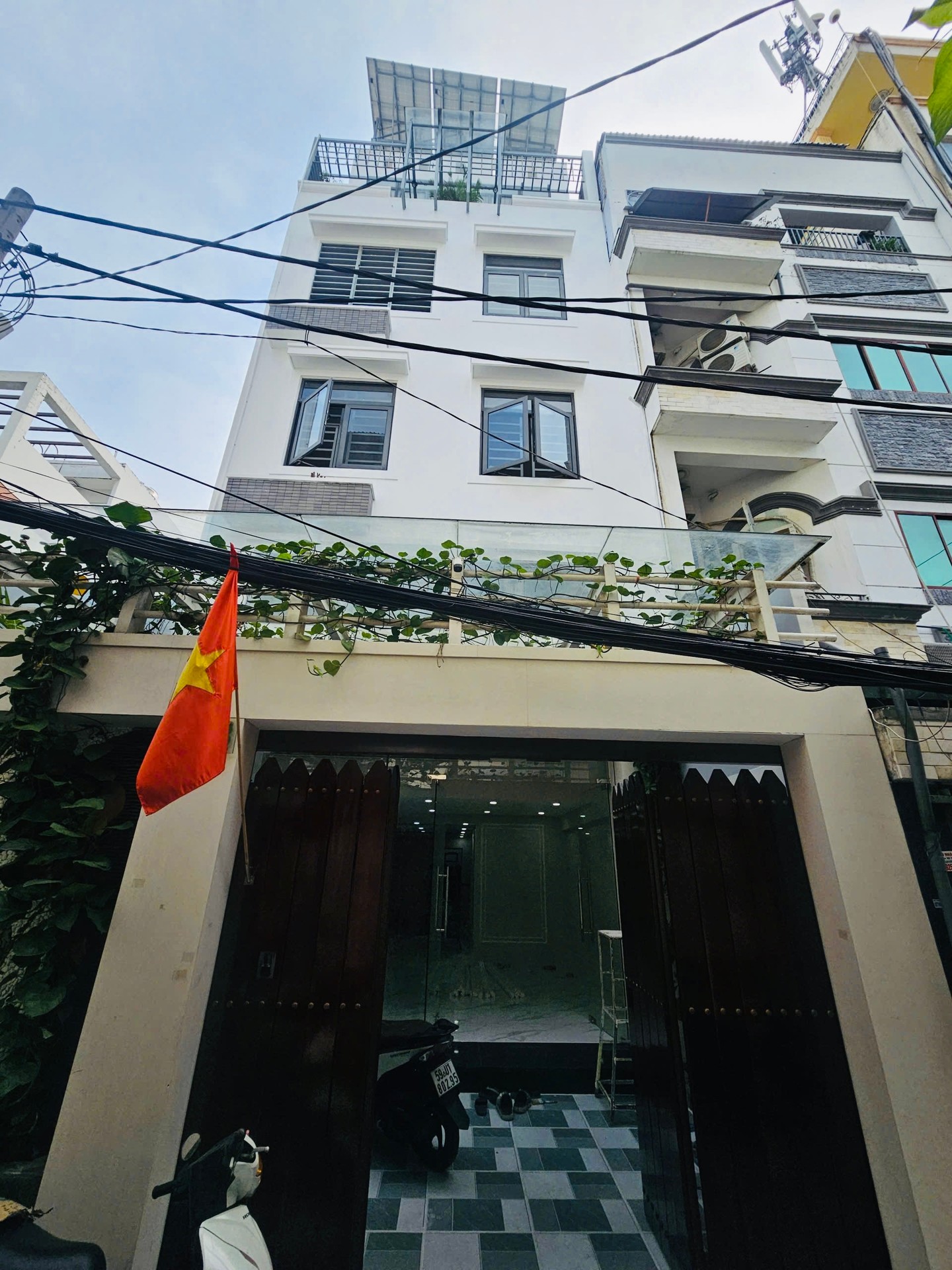 Cơ Hội Hiếm Có Sở Hữu Nhà 6 Tầng Thang Máy Trung Tâm Quận 1