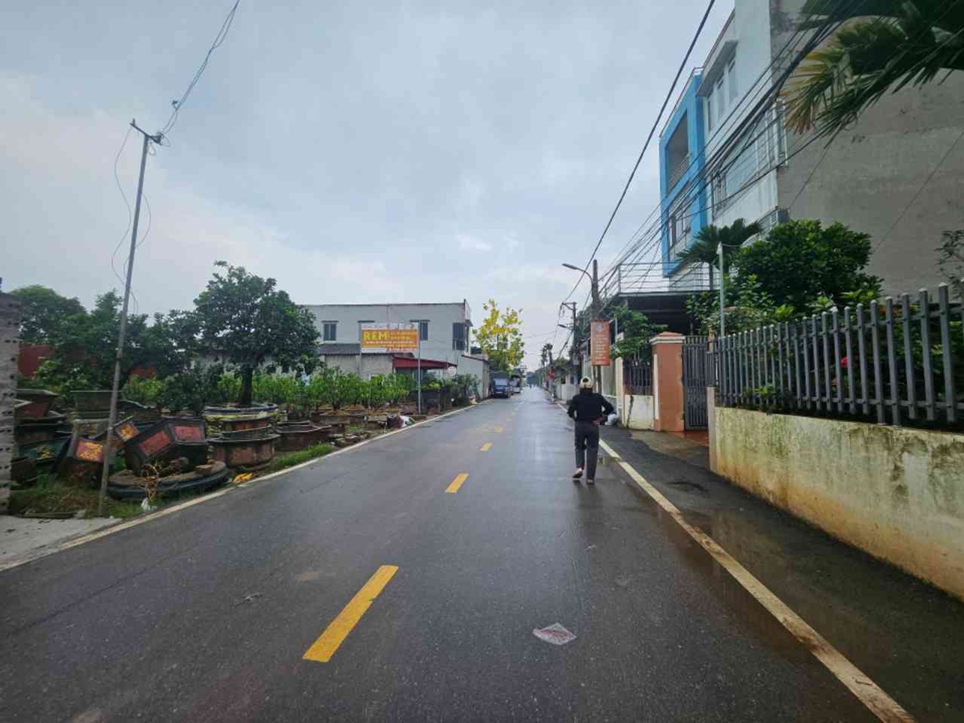 Đất Ô Tô Vào Thoải Mái Gần Đại Học Bách Khoa