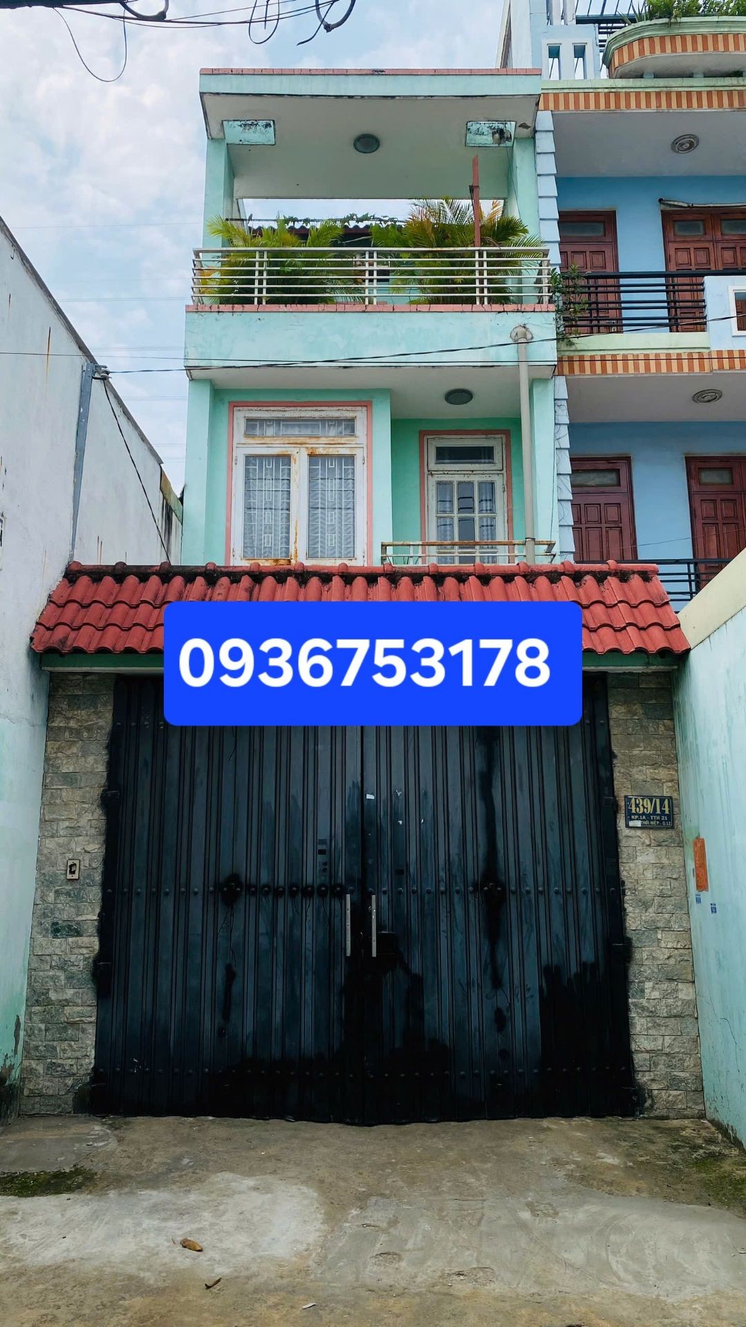Nhà hẻm xe hơi, 3 tầng, giá ưu đãi tại Tân Thới Hiệp