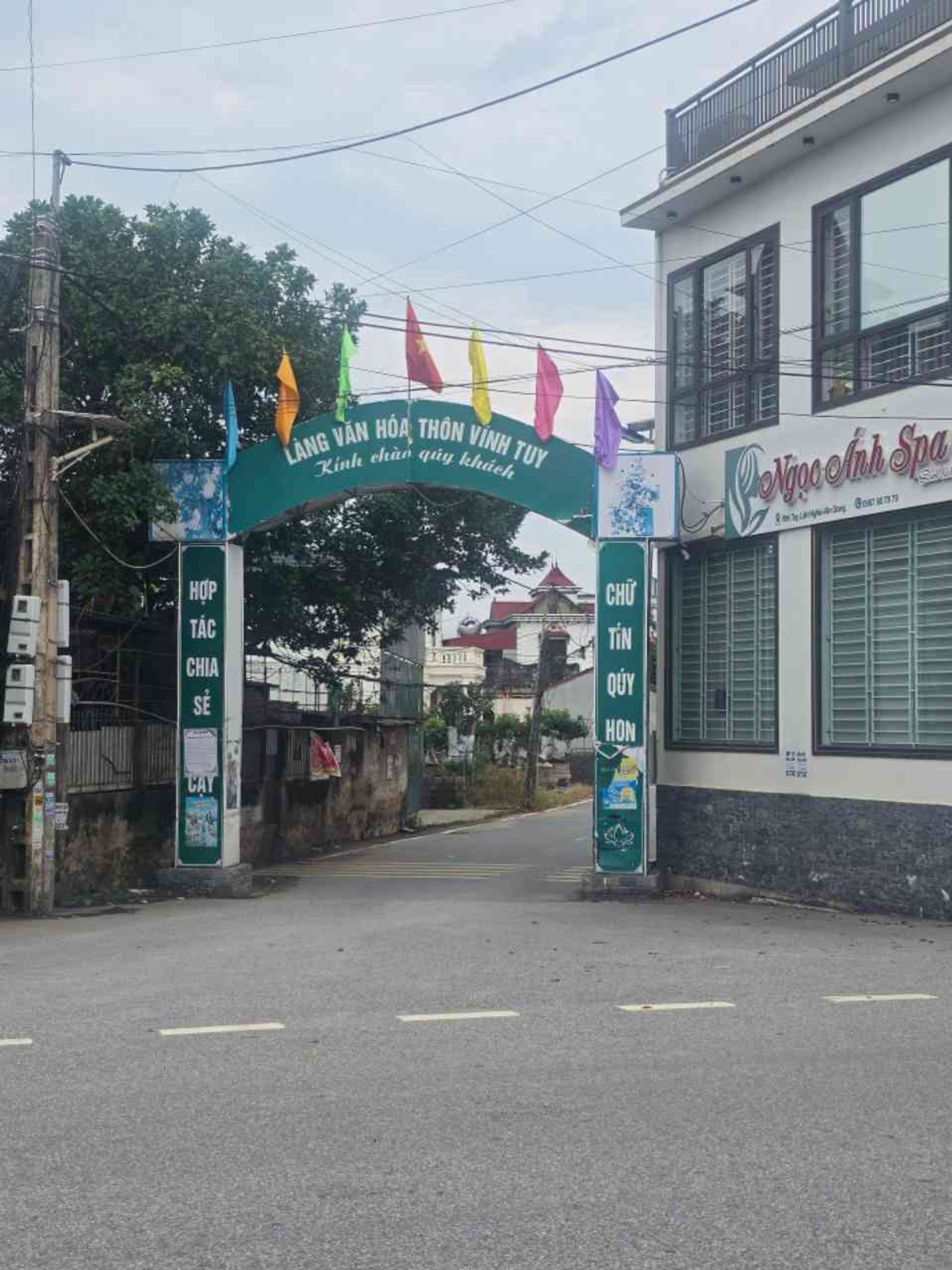 Lô đất nhỏ xinh, ô tô đỗ ngay cửa, giá cực hấp dẫn
