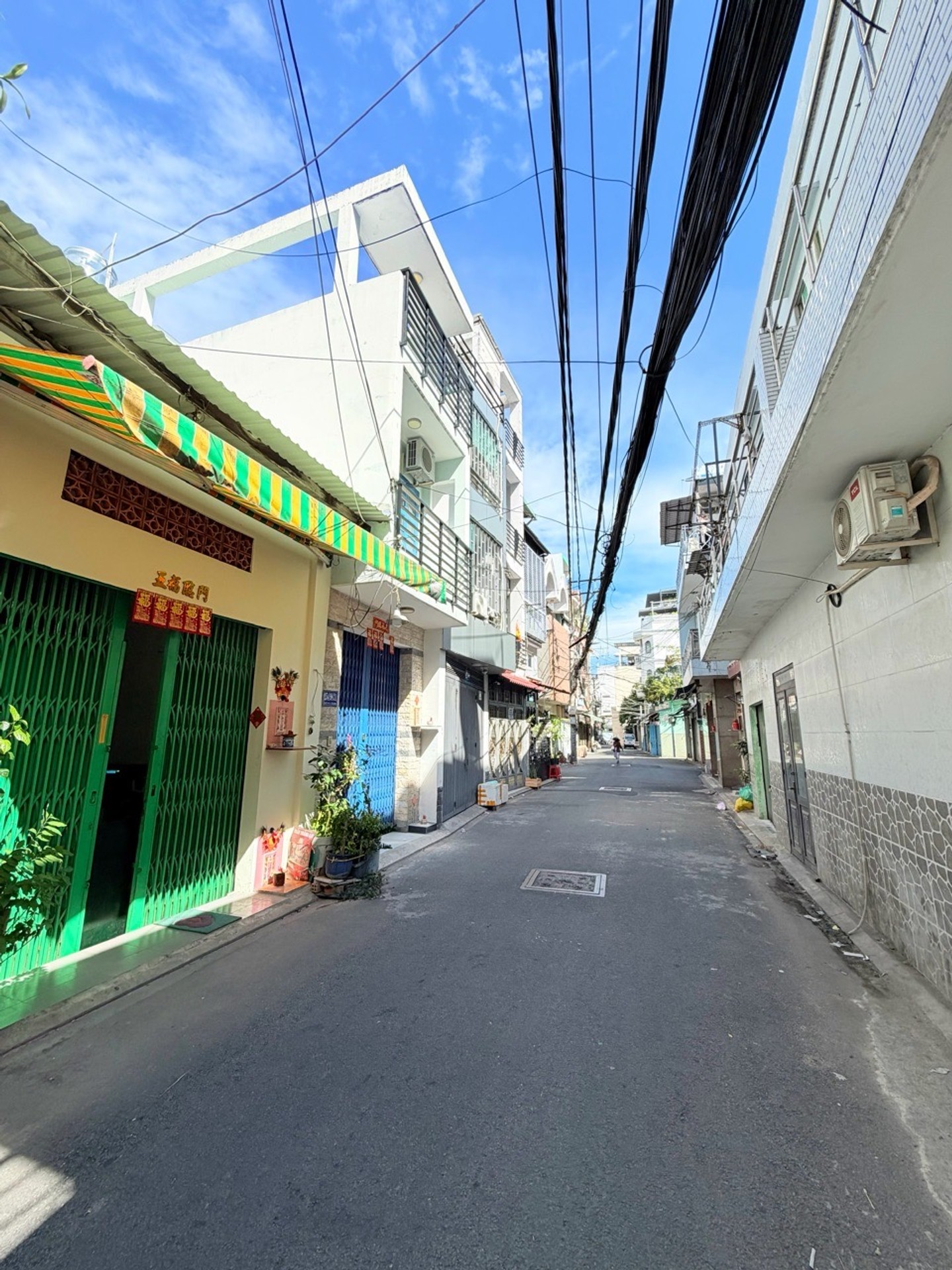 Còn Duy N.hất 1 Lô 4M x19.5M, Ngay Vòng Xoay LÊ ĐẠI HÀNH - Hẻm 5M, Xe Hơi Vô Nhà - Chỉ 8.2 Tỏi