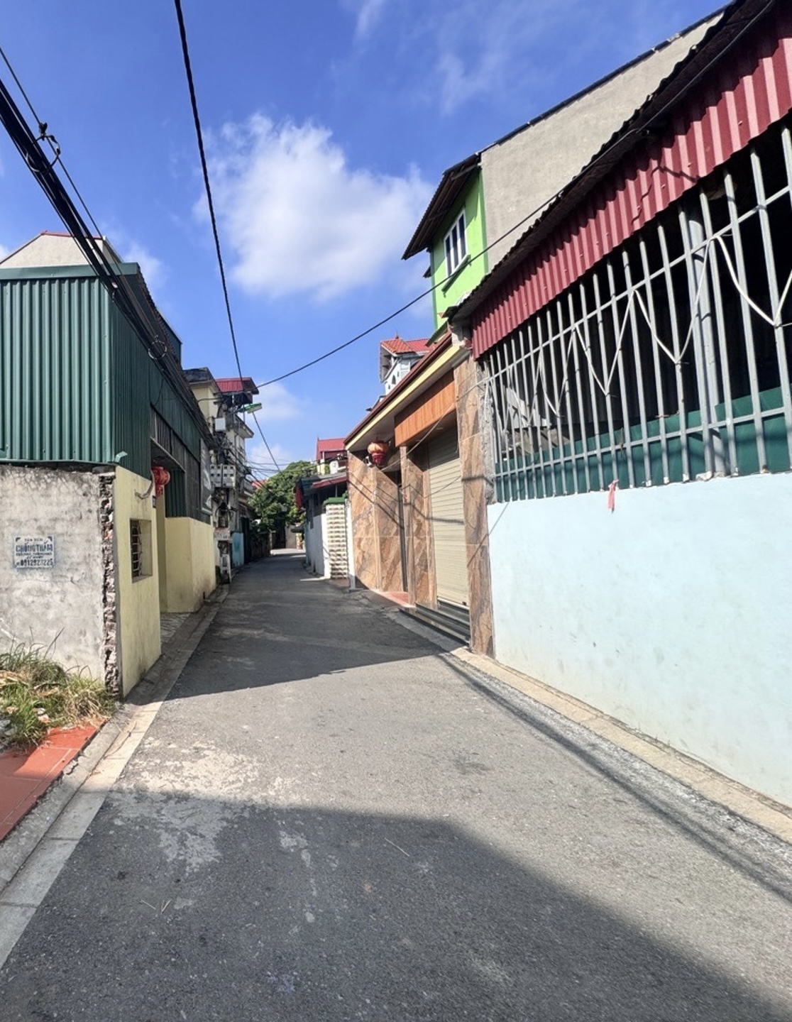 Bán đất , xã Thuận An - gia lâm HN ô tô vào tận nơi, kinh doanh tốt 69m2 ngang 4m